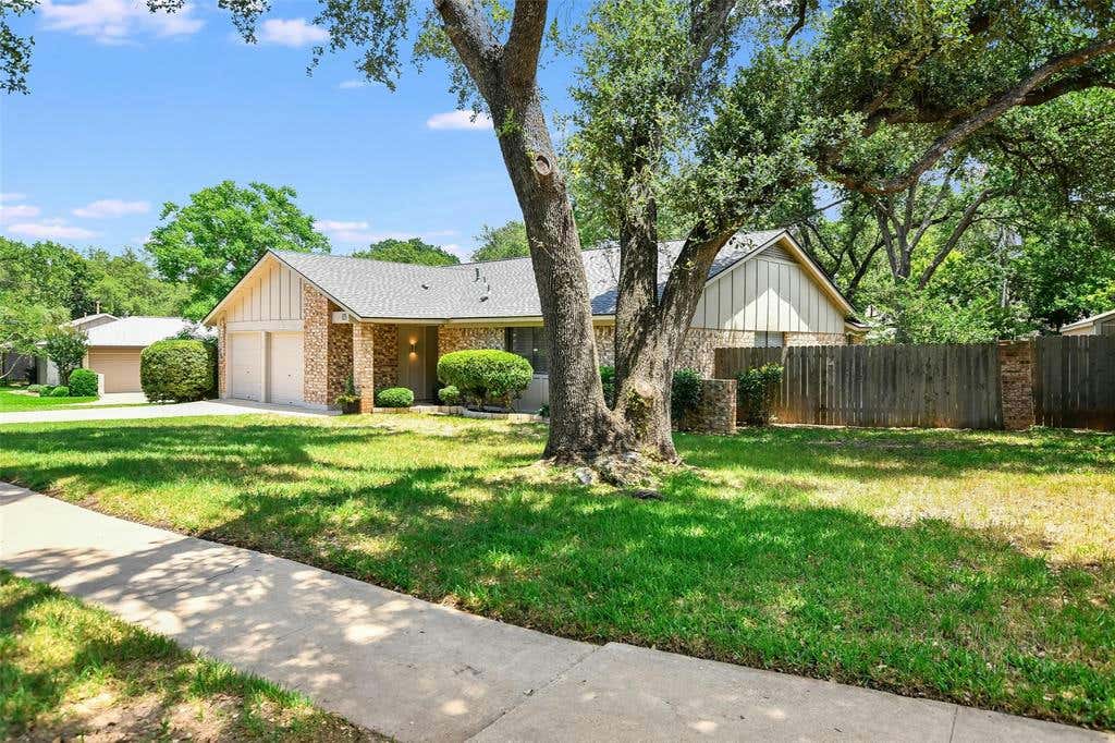 11303 TOLEDO DR, AUSTIN, TX 78759, photo 1 of 34