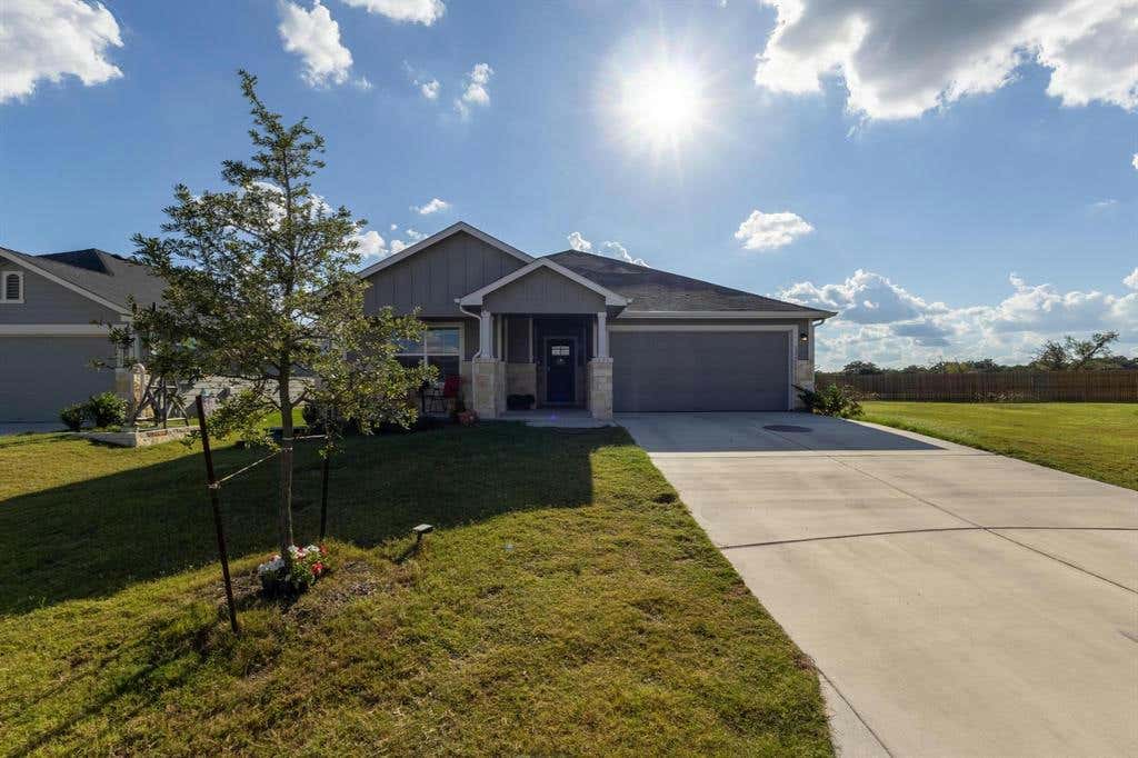 322 HUNTER LOOP, BERTRAM, TX 78605, photo 1 of 24