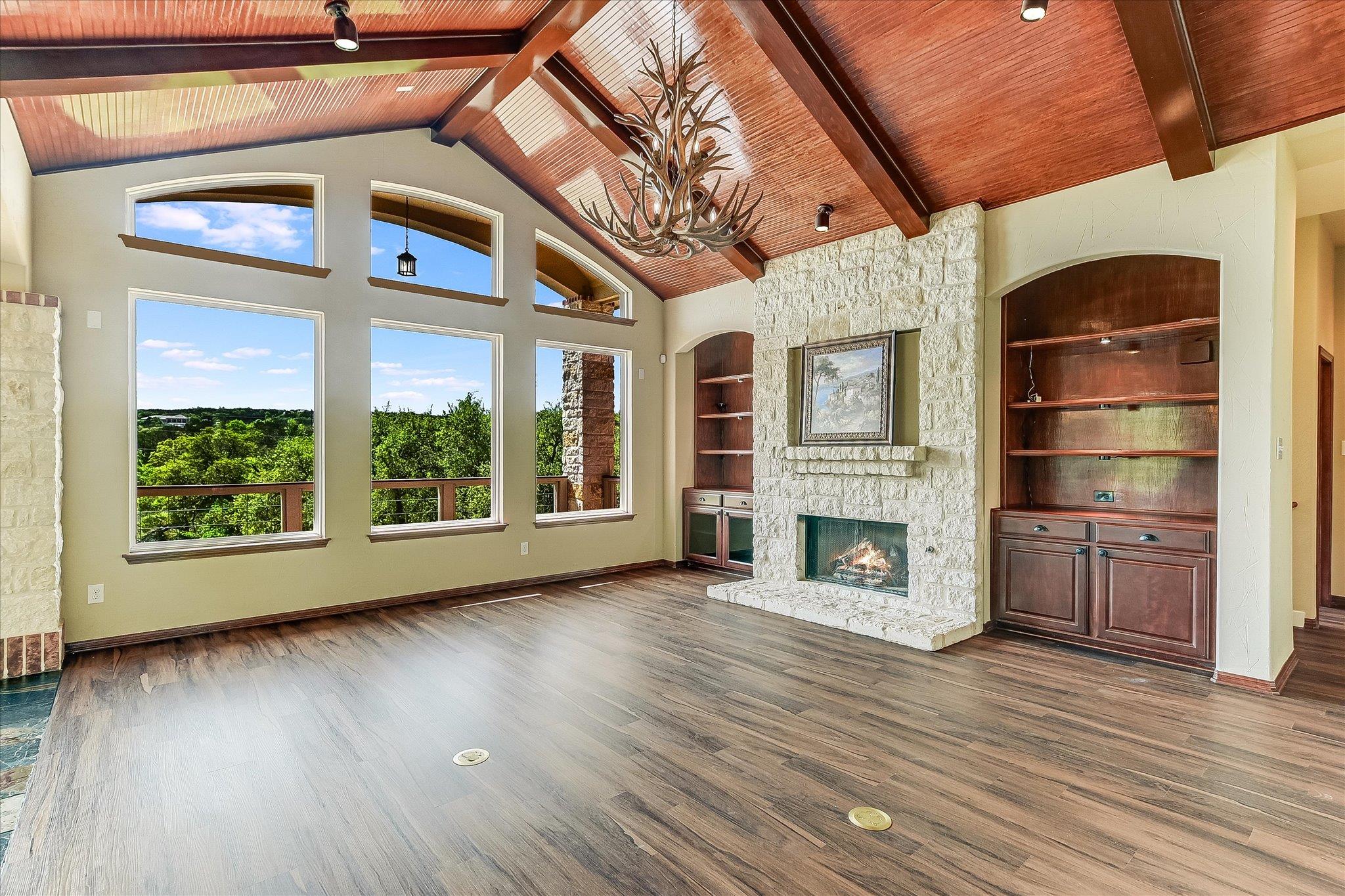 Canyon Lake, Texas, 78133, United States, 4 Bedrooms Bedrooms, ,5 BathroomsBathrooms,Residential,Active,1765078
