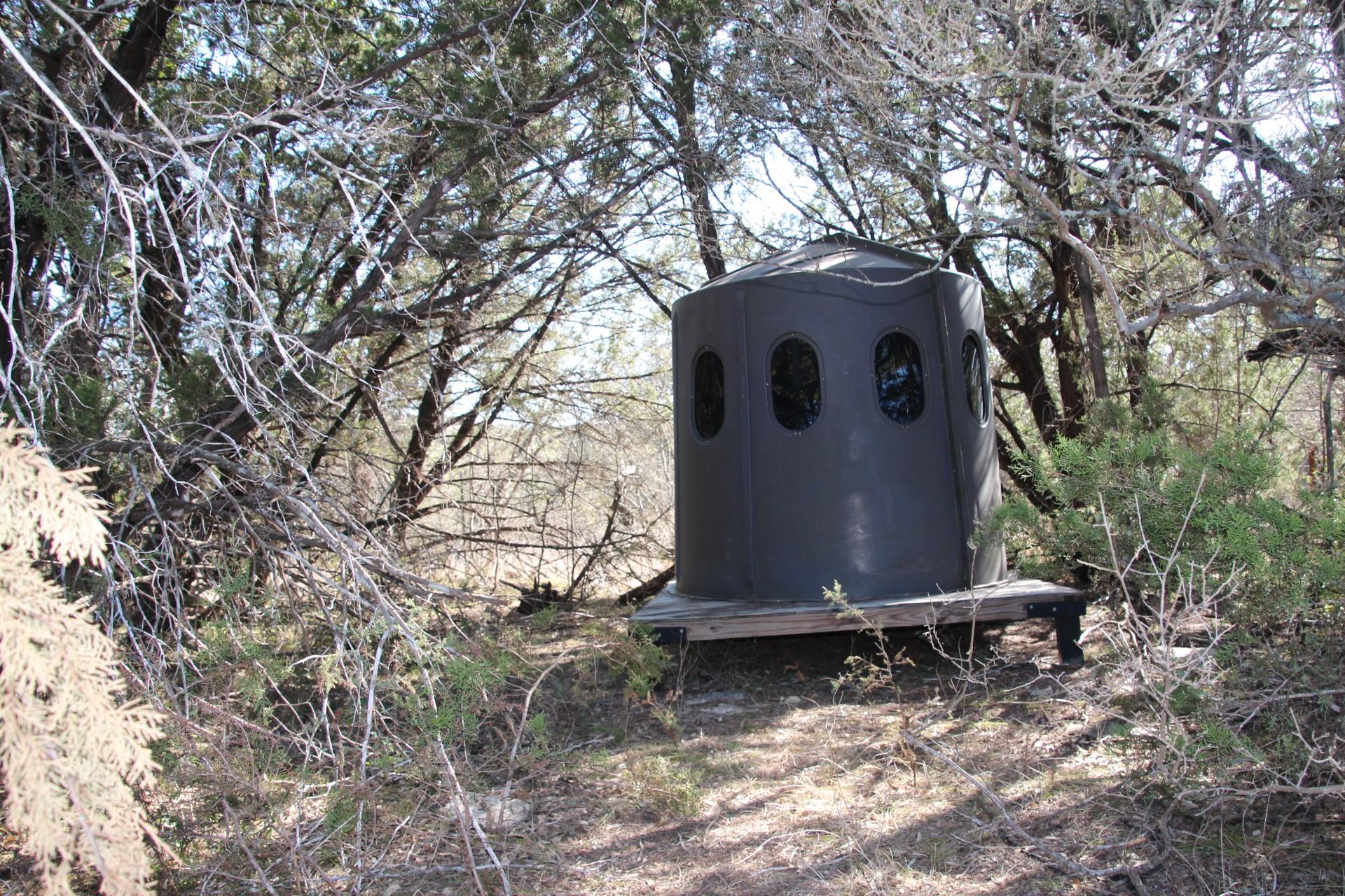 Spicewood, Texas, 78669, United States, ,3 BathroomsBathrooms,Residential,Active,1832331