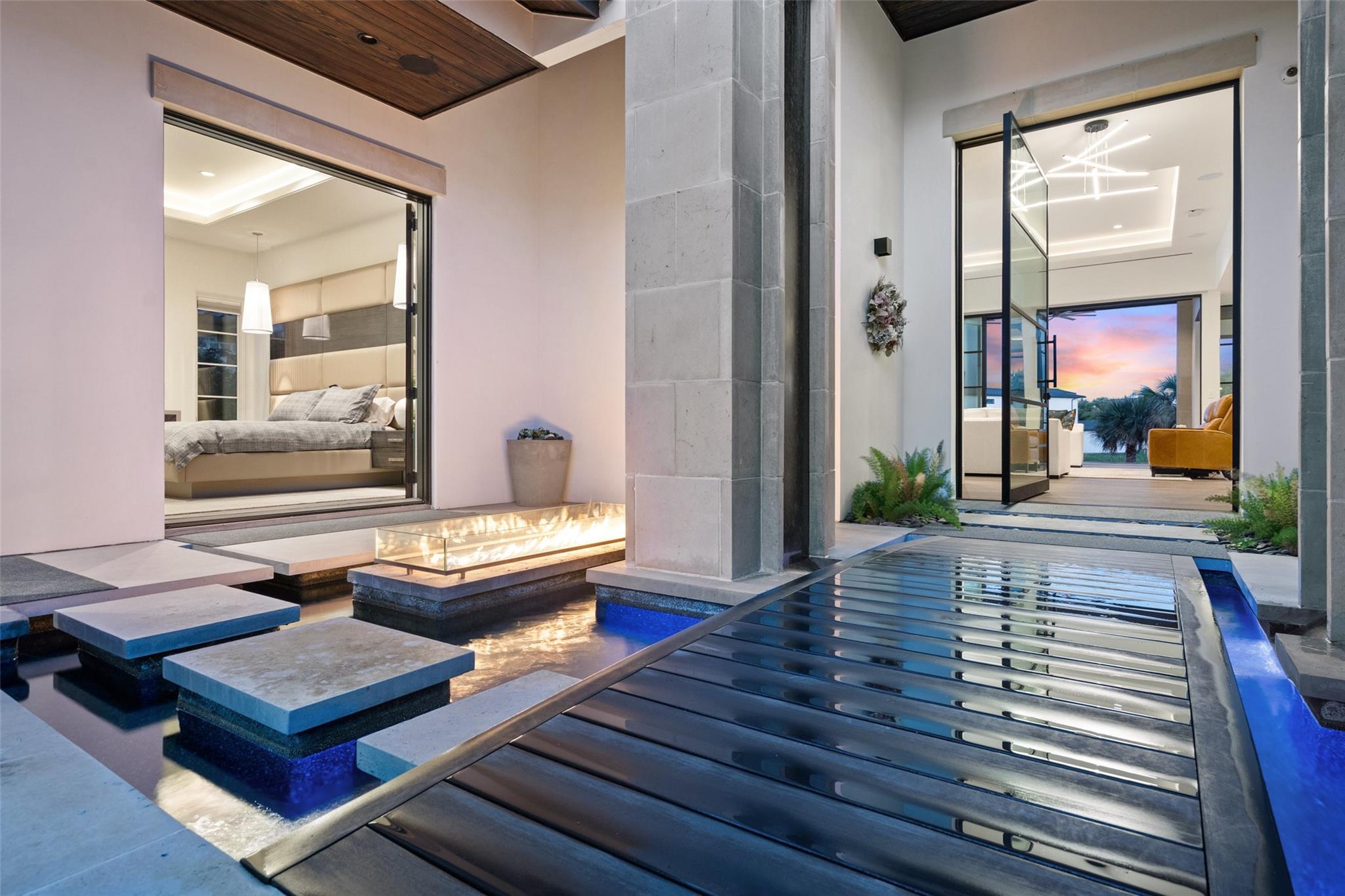 Horseshoe Bay, Texas, 78657, United States, ,8 BathroomsBathrooms,Residential,Active,1704773