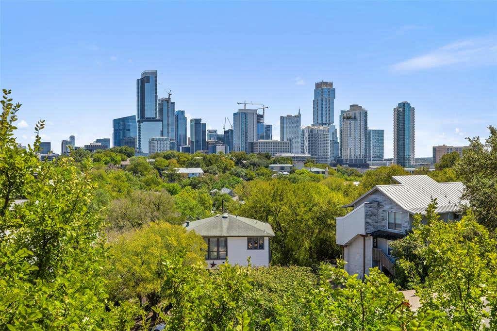 806 WINFLO DR APT 5, AUSTIN, TX 78703, photo 1 of 33