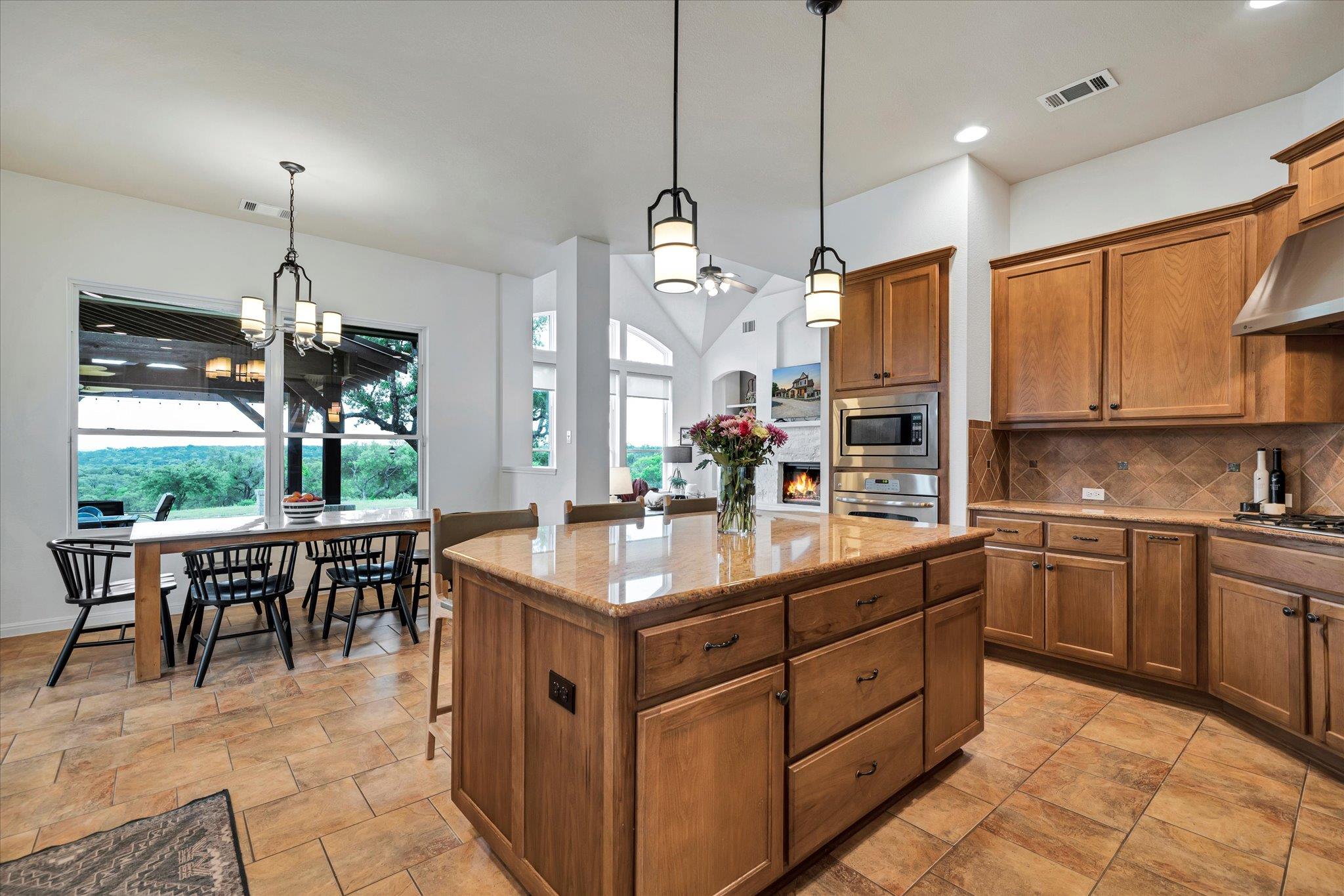 Wimberley, Texas, 78676, United States, ,4 BathroomsBathrooms,Residential,Active,1781812