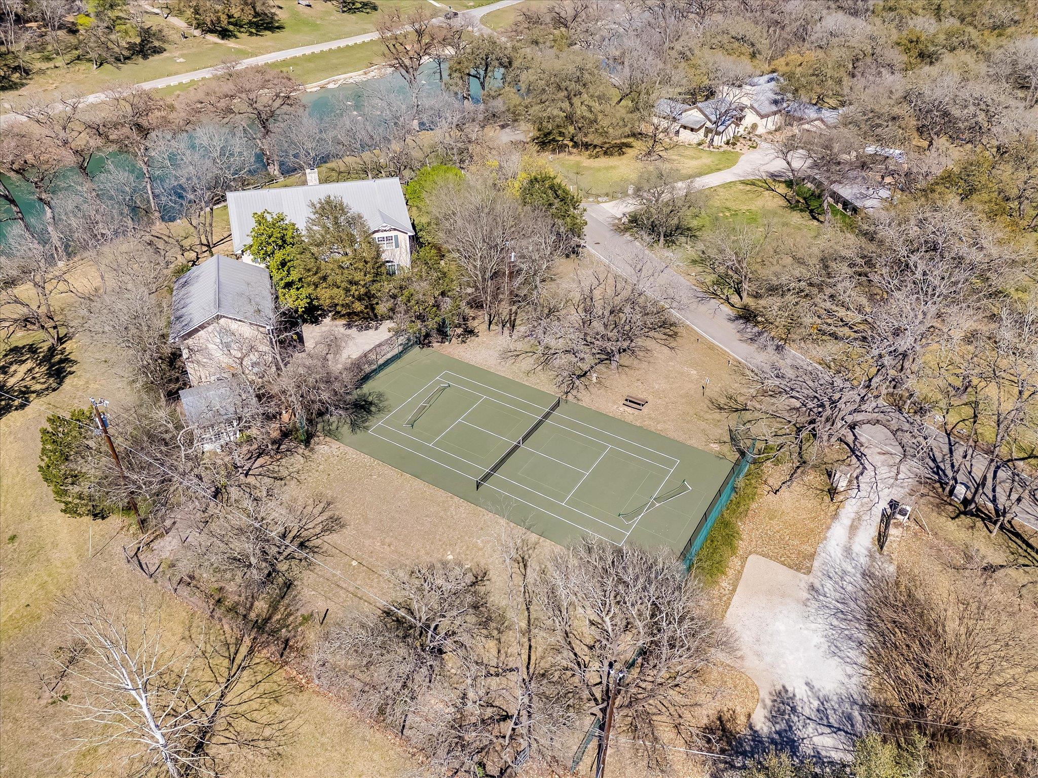 Wimberley, Texas, 78676, United States, 4 Bedrooms Bedrooms, ,4 BathroomsBathrooms,Residential,Active,1959958