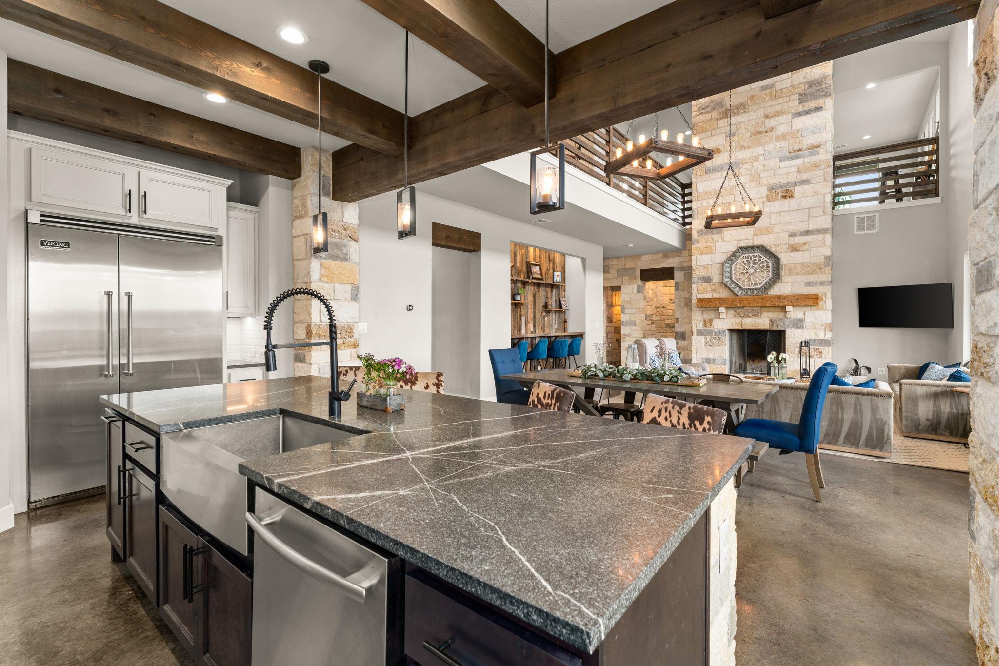 Spicewood, Texas, 78669, United States, 5 Bedrooms Bedrooms, ,6 BathroomsBathrooms,Residential,Active,2007979