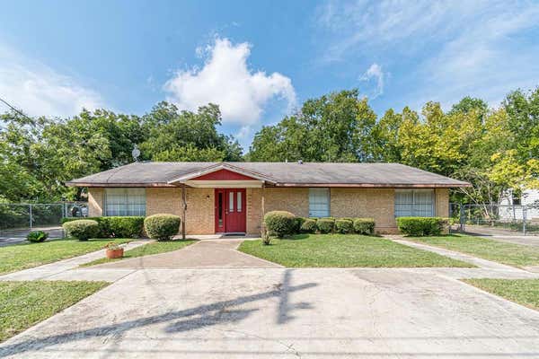 607 BRAMHALL ST, LOCKHART, TX 78644 - Image 1