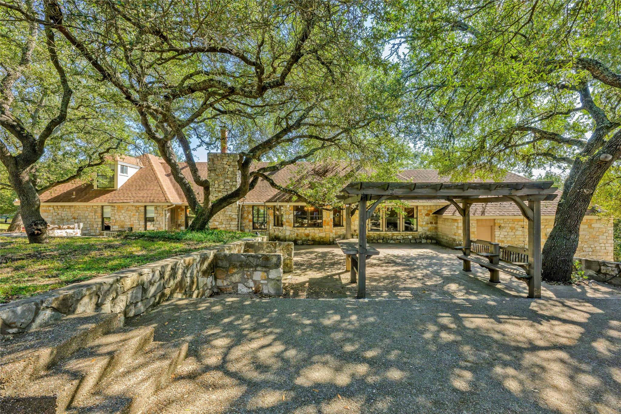 Austin, Texas, 78726, United States, 4 Bedrooms Bedrooms, ,4 BathroomsBathrooms,Residential,Active,1992545