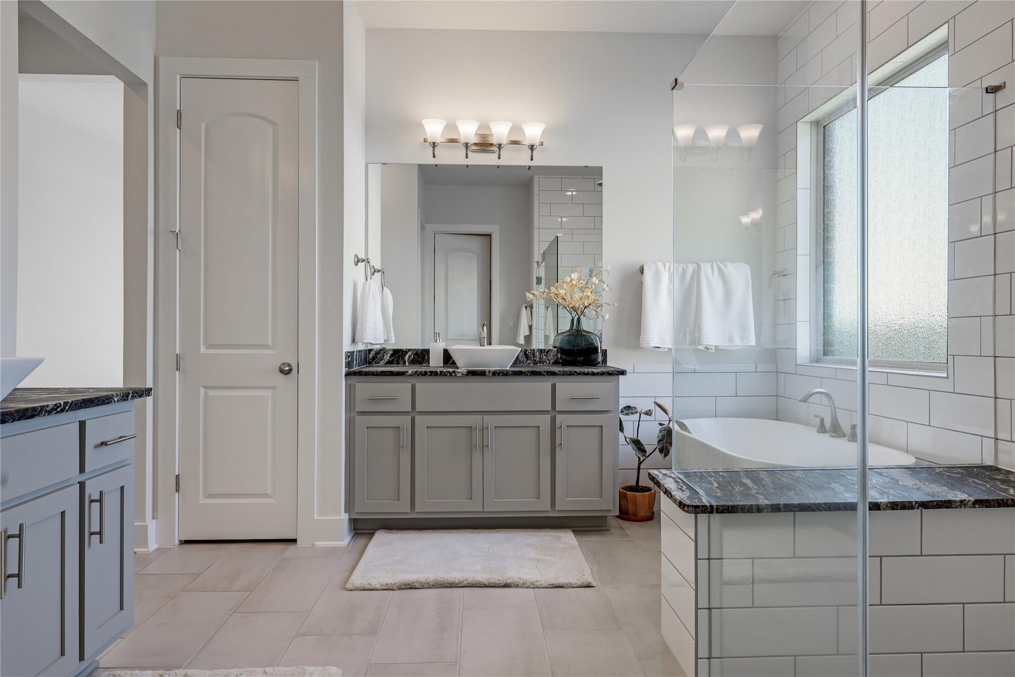 Leander, Texas, 78641, United States, 5 Bedrooms Bedrooms, ,6 BathroomsBathrooms,Residential,Active,1990674