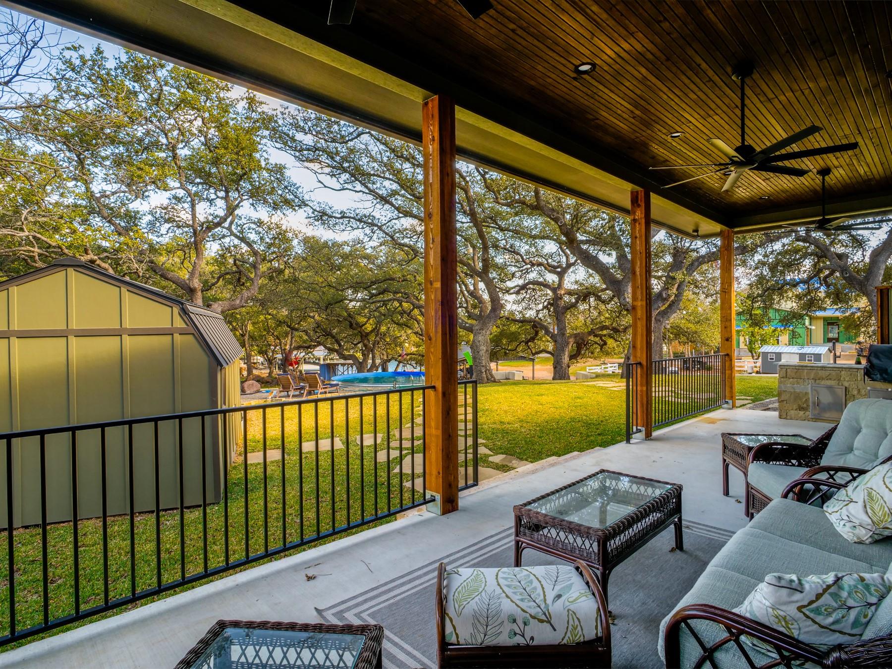 Kingsland, Texas, 78639, United States, 5 Bedrooms Bedrooms, ,4 BathroomsBathrooms,Residential,Active,2006783