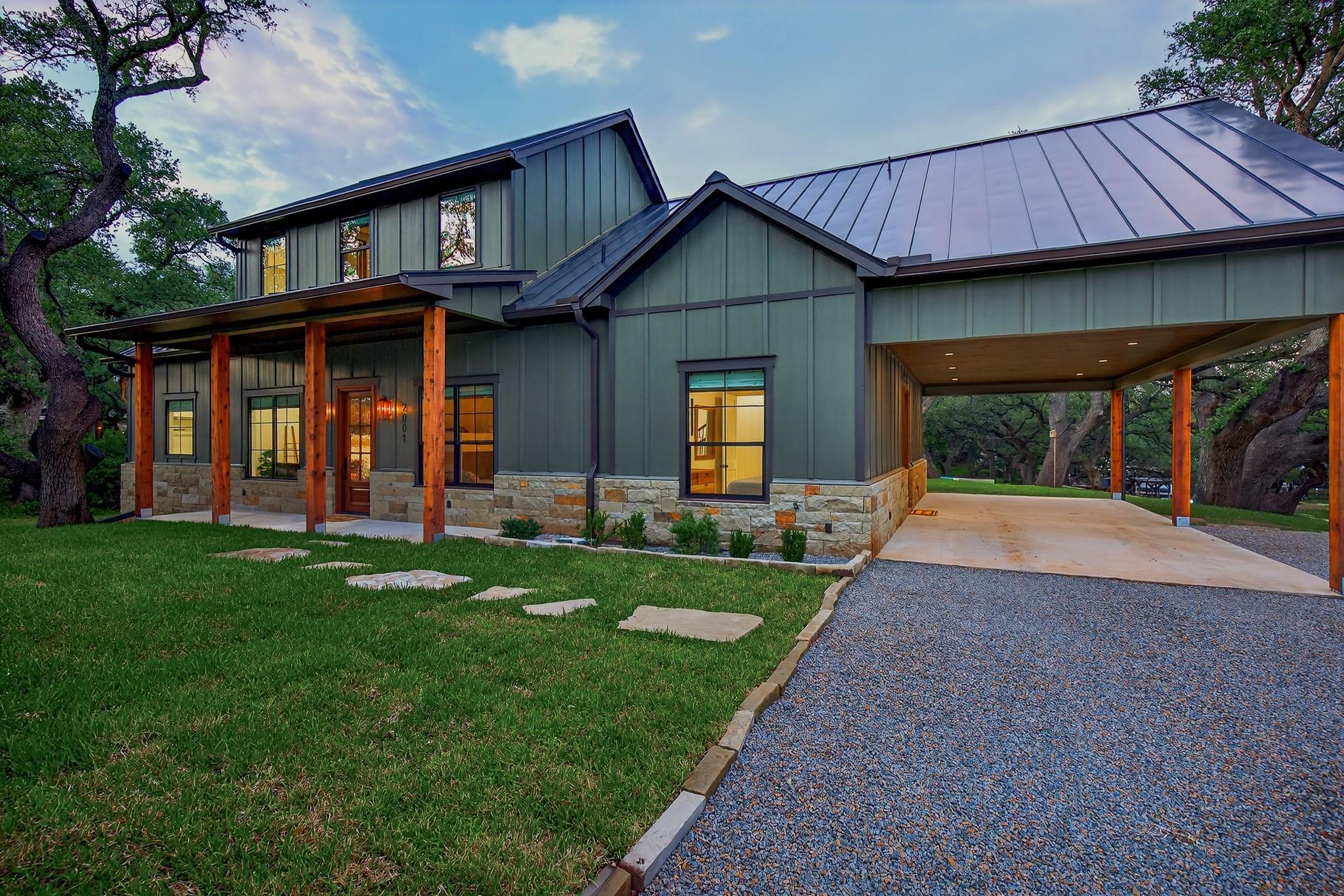 Kingsland, Texas, 78639, United States, 5 Bedrooms Bedrooms, ,4 BathroomsBathrooms,Residential,Active,2006783