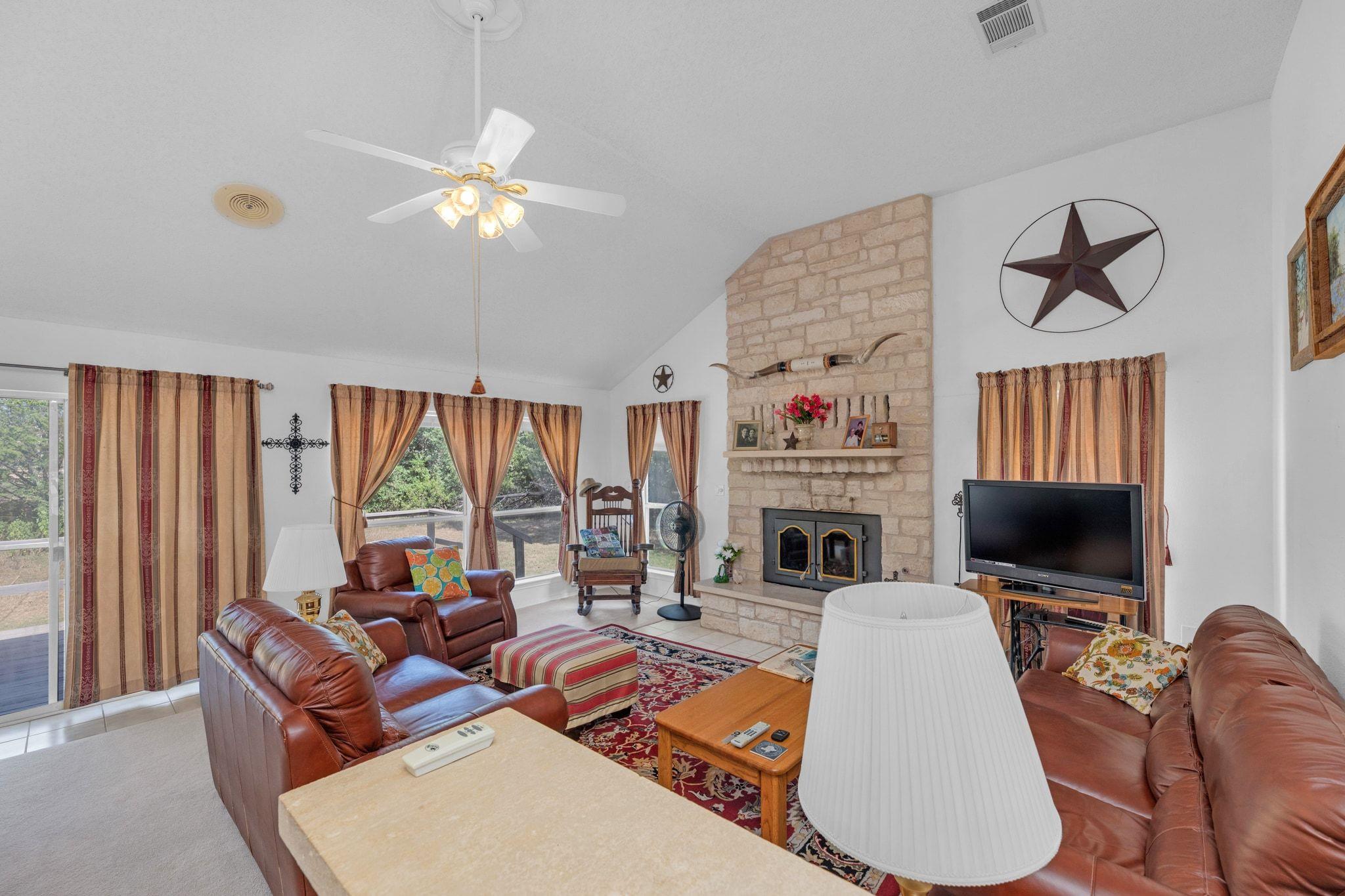 Round Rock, Texas, 78681, United States, 2 Bedrooms Bedrooms, ,3 BathroomsBathrooms,Residential,Active,1945465