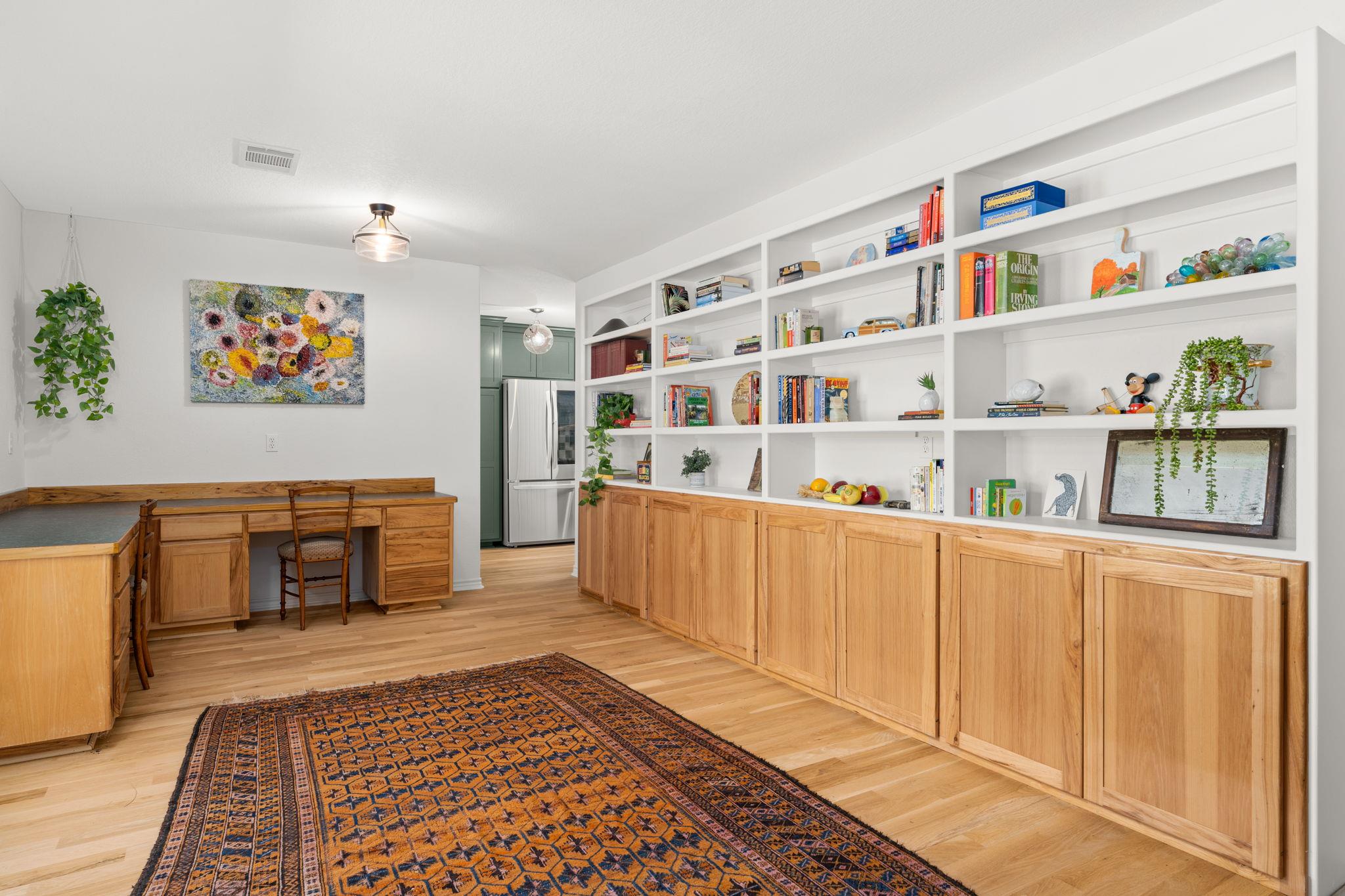 Spicewood, Texas, 78669, United States, 4 Bedrooms Bedrooms, ,3 BathroomsBathrooms,Residential,Active,1987243