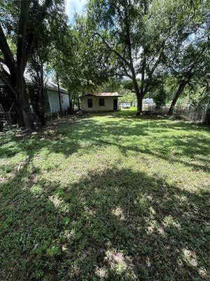 1213 FORT BRANCH BLVD, AUSTIN, TX 78721, photo 2 of 7