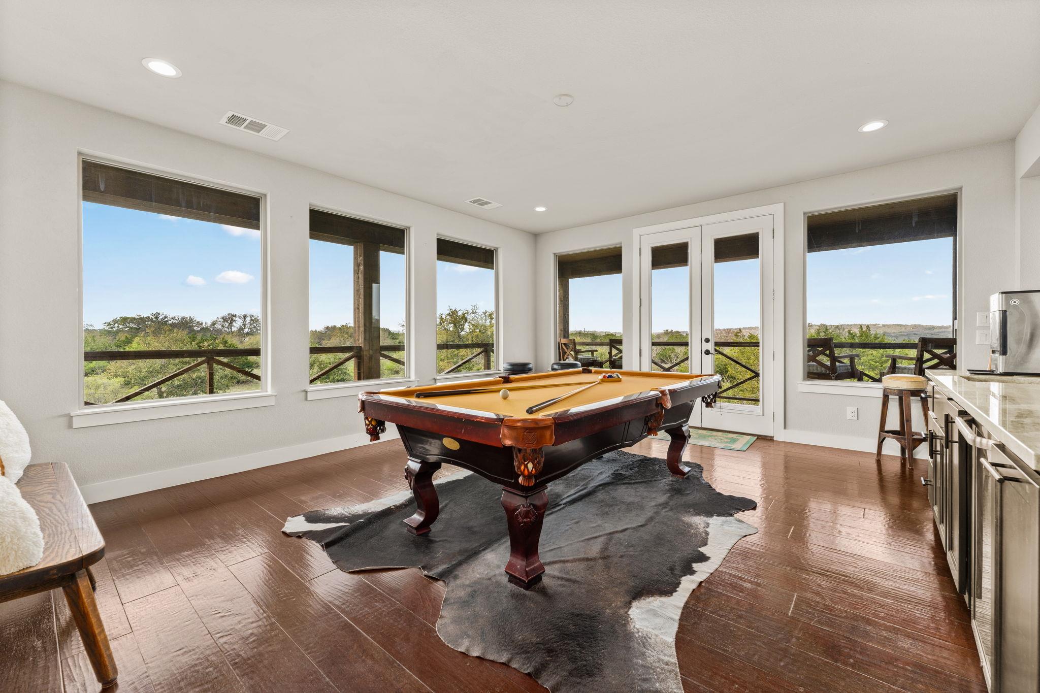 Spicewood, Texas, 78669, United States, 5 Bedrooms Bedrooms, ,6 BathroomsBathrooms,Residential,Active,2007979