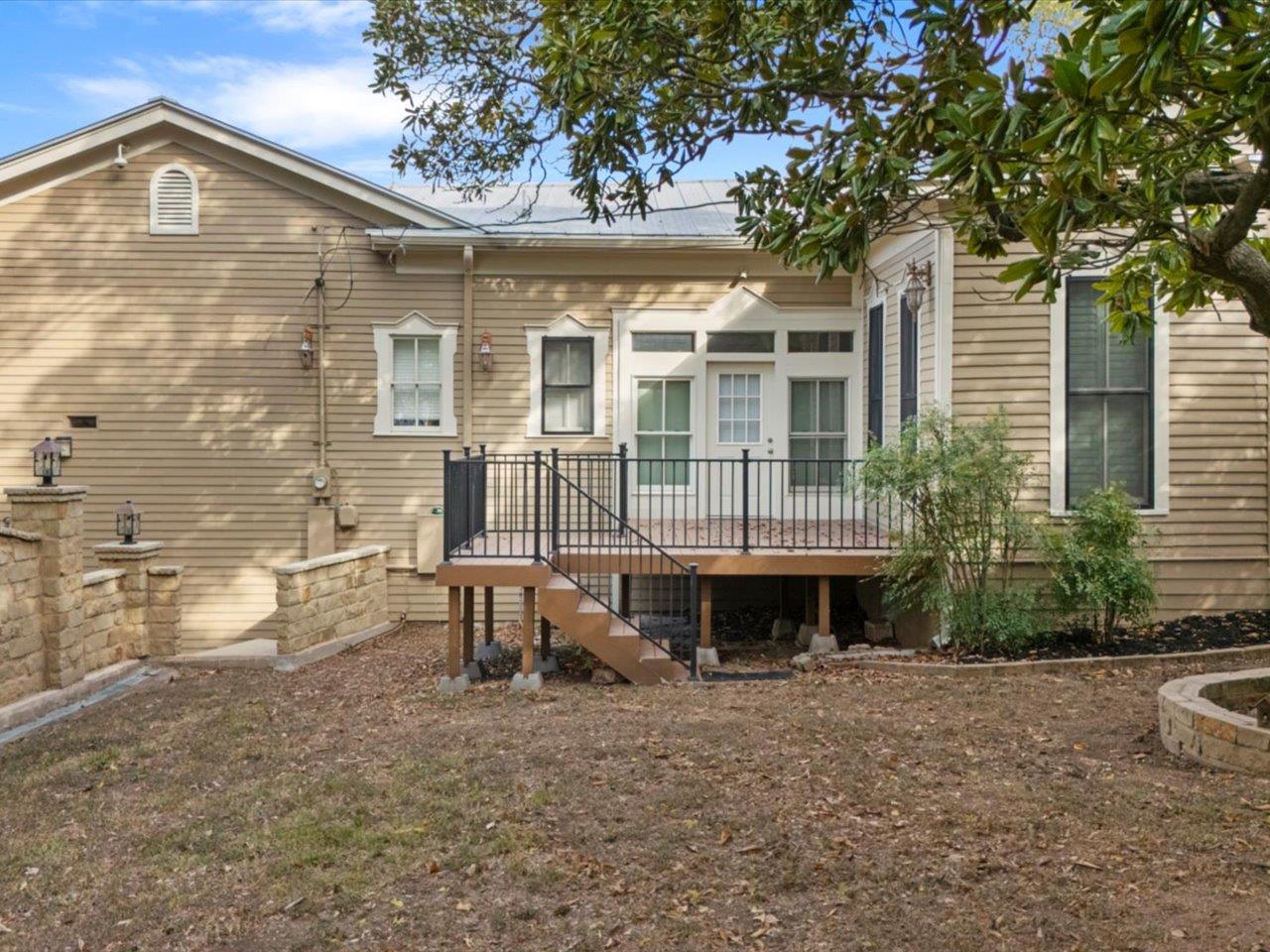 Bastrop, Texas, 78602, United States, 4 Bedrooms Bedrooms, ,6 BathroomsBathrooms,Residential,Active,2009811