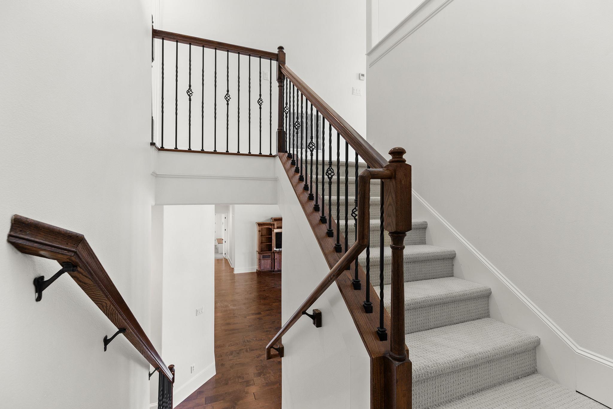 Elgin, Texas, 78621, United States, 5 Bedrooms Bedrooms, ,4 BathroomsBathrooms,Residential,Active,2006921