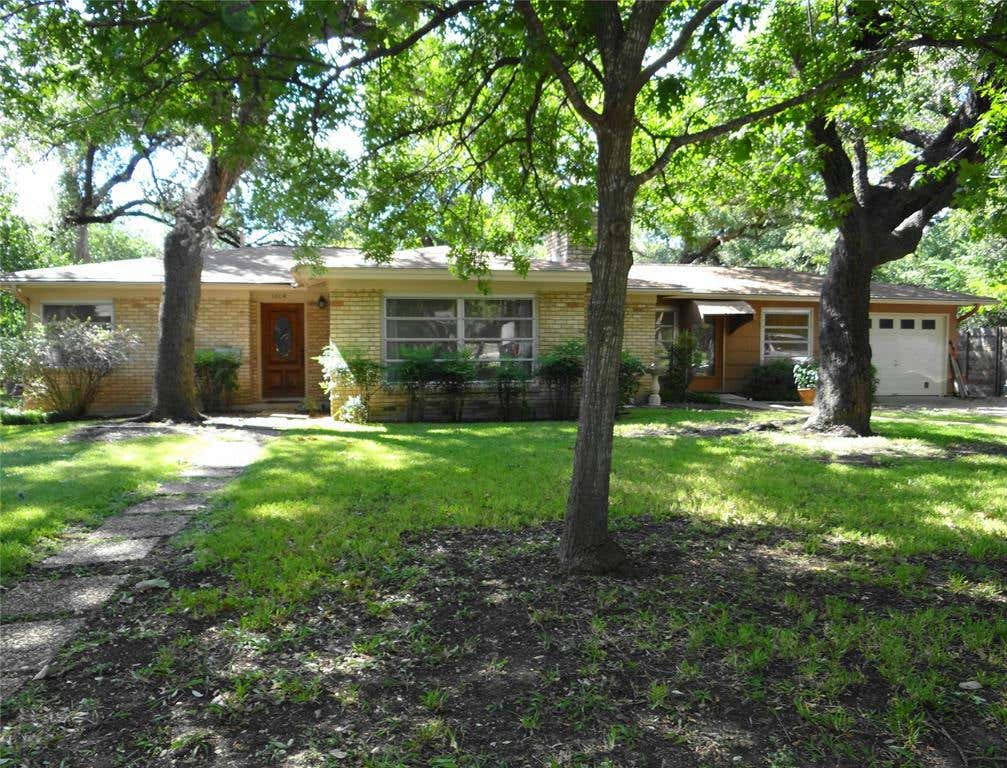 5804 CARY DR, AUSTIN, TX 78757, photo 1 of 34