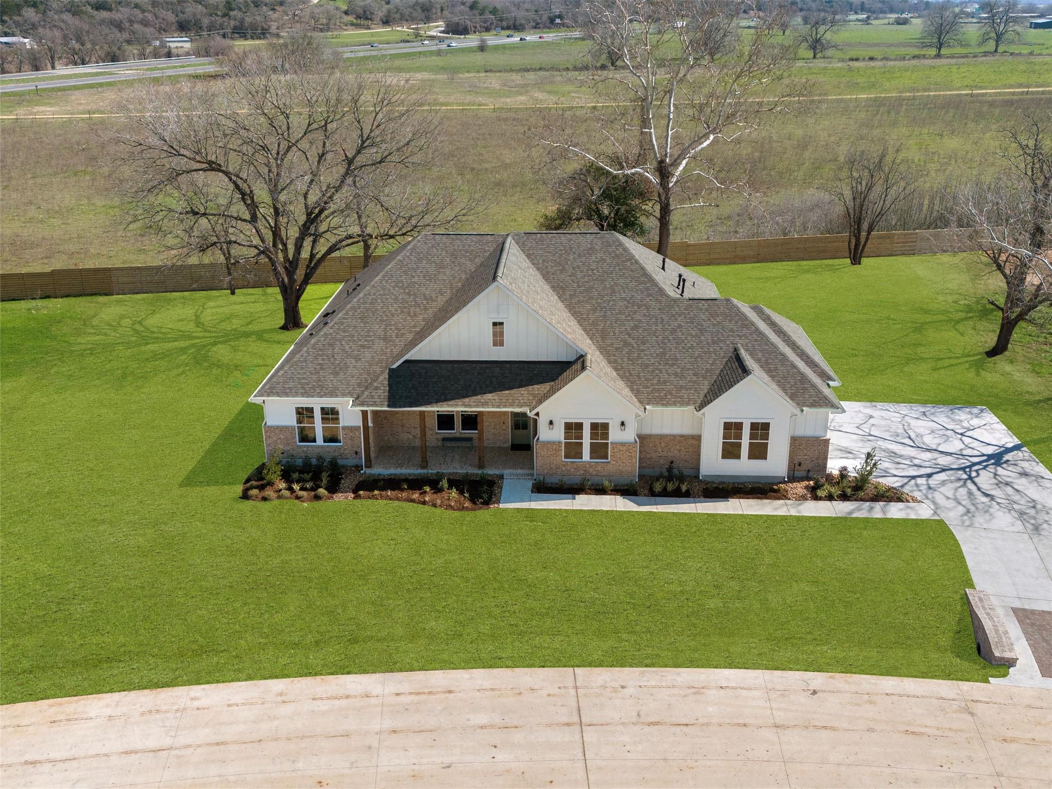Smithville, Texas, 78957, United States, 4 Bedrooms Bedrooms, ,5 BathroomsBathrooms,Residential,Active,1715487