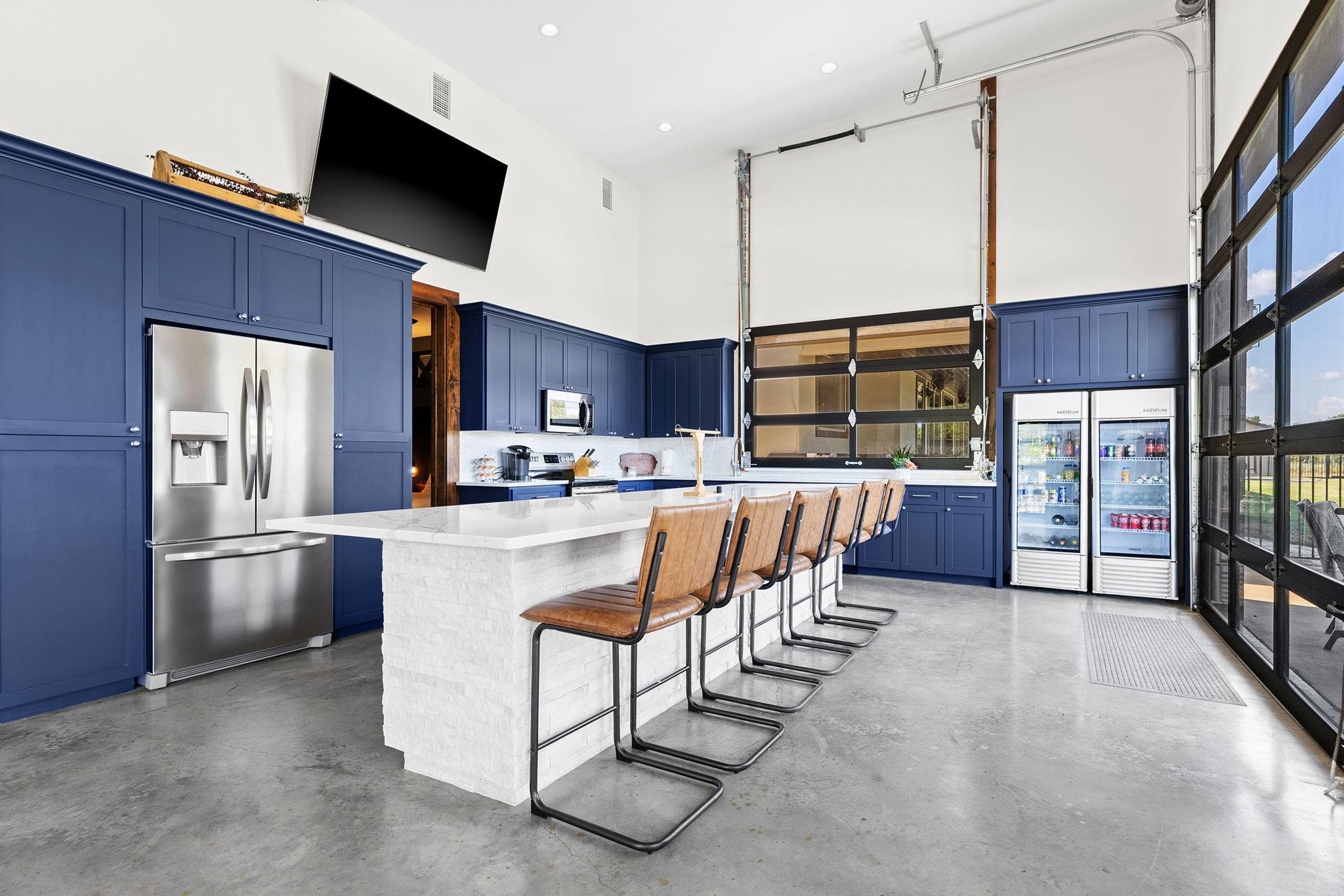 Elgin, Texas, 78621, United States, 5 Bedrooms Bedrooms, ,4 BathroomsBathrooms,Residential,Active,2006921