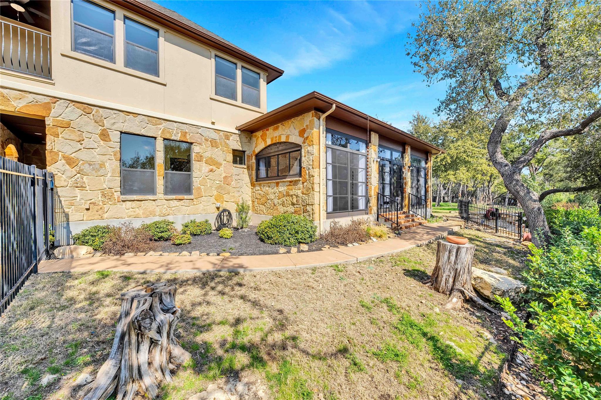 Austin, TX, 78734, United States, 5 Bedrooms Bedrooms, ,5 BathroomsBathrooms,Residential,Active,1704522