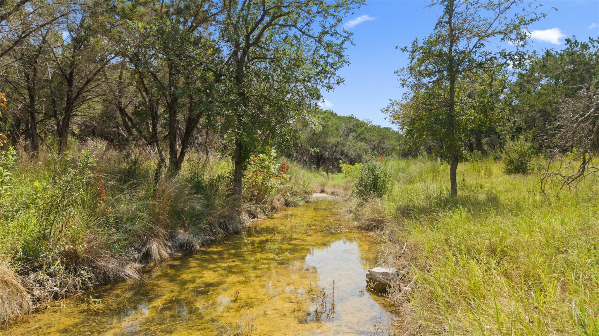Spicewood, Texas, 78669, United States, 2 Bedrooms Bedrooms, ,1 BathroomBathrooms,Residential,Active,1970937
