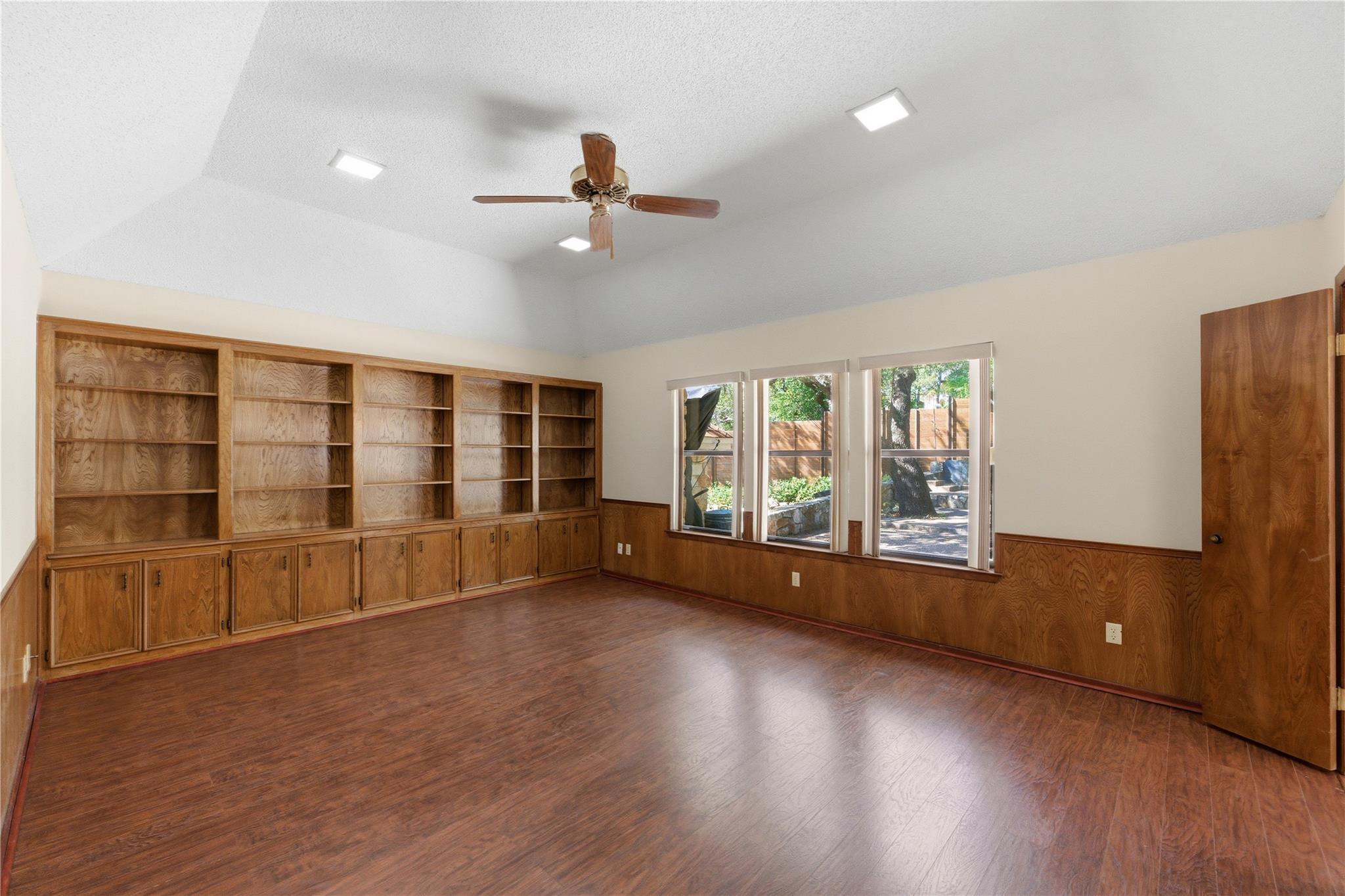 Austin, Texas, 78726, United States, 4 Bedrooms Bedrooms, ,4 BathroomsBathrooms,Residential,Active,1992545