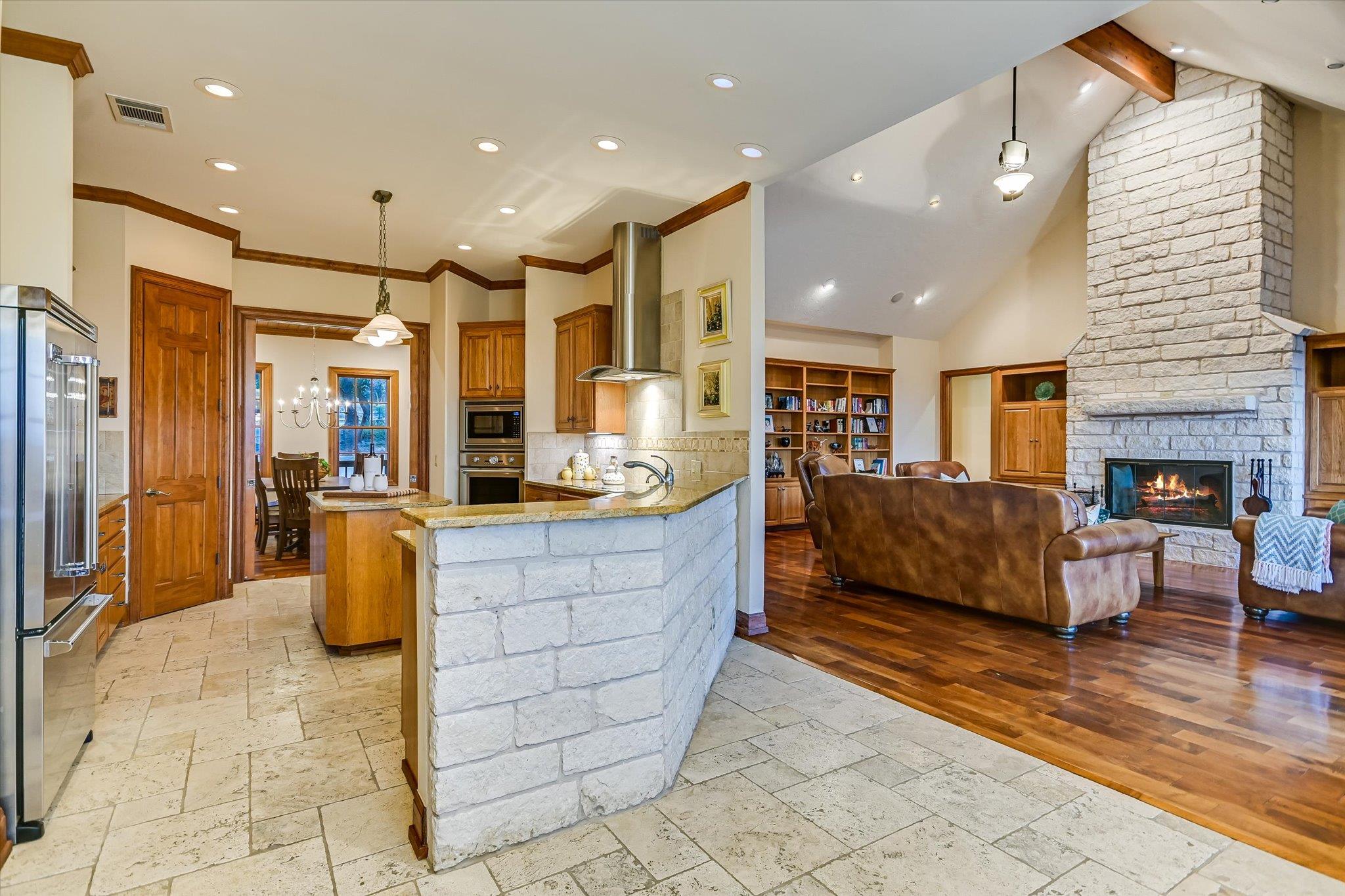 Wimberley, Texas, 78676, United States, 5 Bedrooms Bedrooms, ,4 BathroomsBathrooms,Residential,Active,1973530