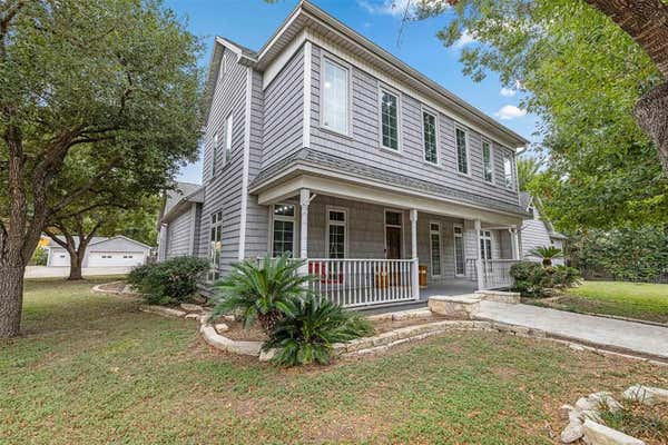 305 S MADISON ST, LA GRANGE, TX 78945 - Image 1