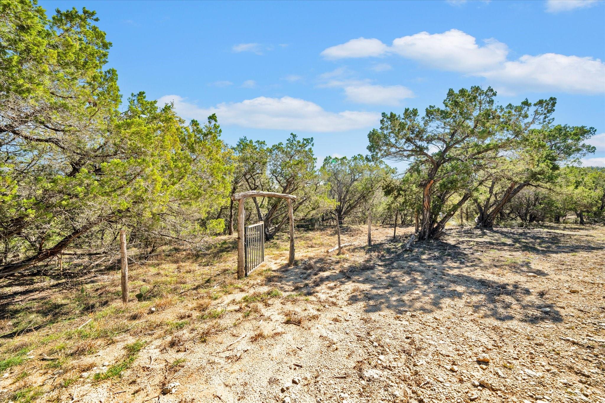 Dripping Springs, Texas, 78620, United States, ,3 BathroomsBathrooms,Residential,Active,1704418