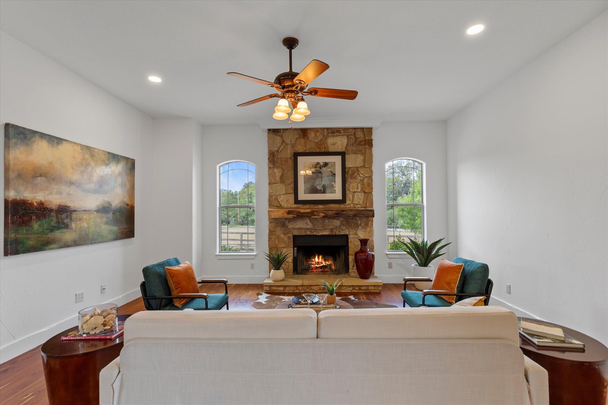 Smithville, Texas, 78957, United States, 4 Bedrooms Bedrooms, ,3 BathroomsBathrooms,Residential,Active,1933712