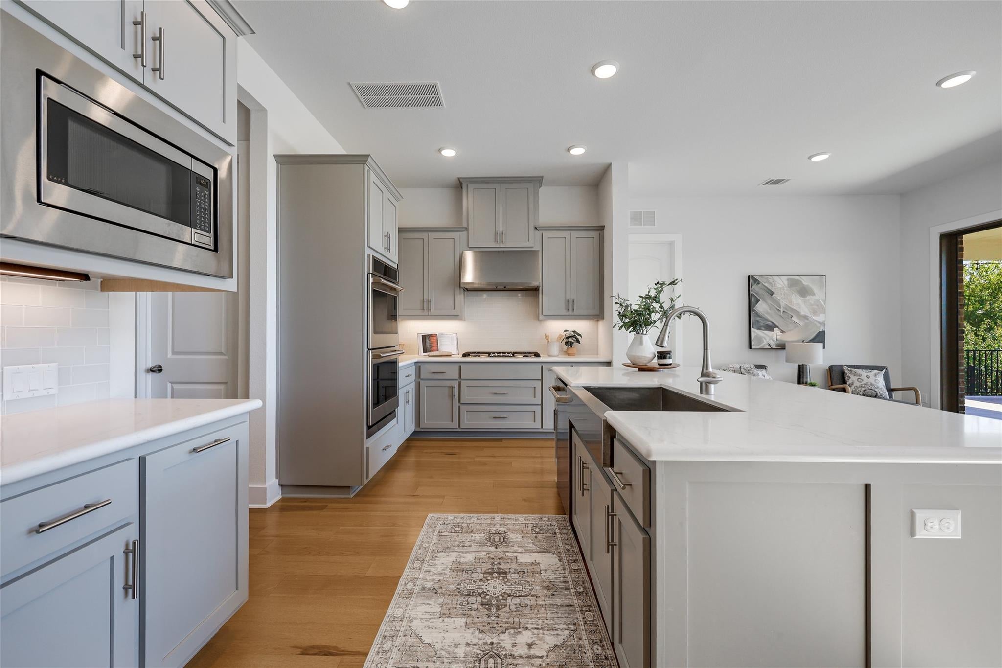 Leander, Texas, 78641, United States, 5 Bedrooms Bedrooms, ,6 BathroomsBathrooms,Residential,Active,1990674