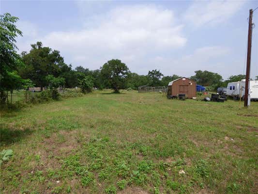 128 E CLEARVIEW CEMETERY RD, BASTROP, TX 78602, photo 3 of 17