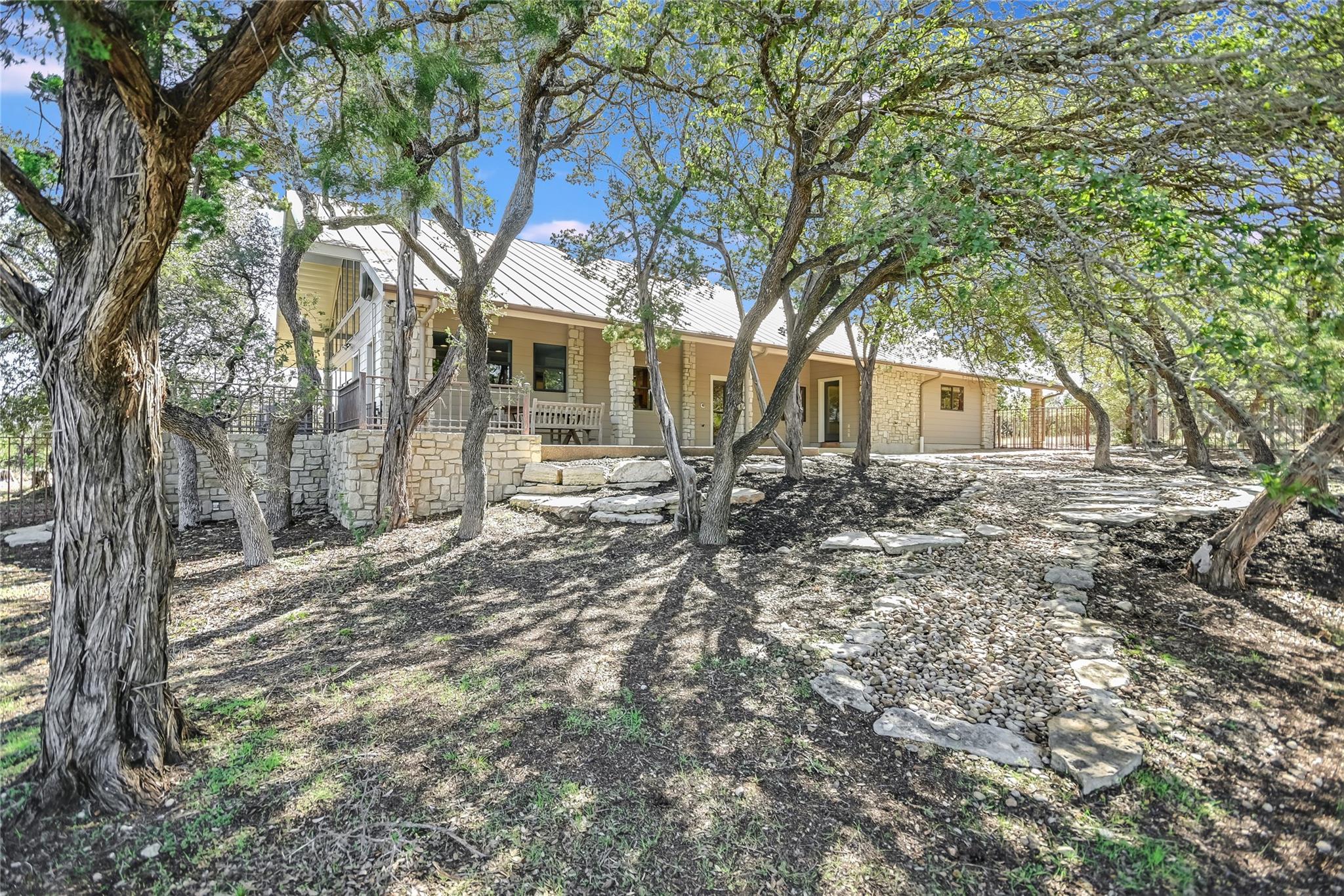 Dripping Springs, Texas, 78620, United States, ,3 BathroomsBathrooms,Residential,Active,1704418