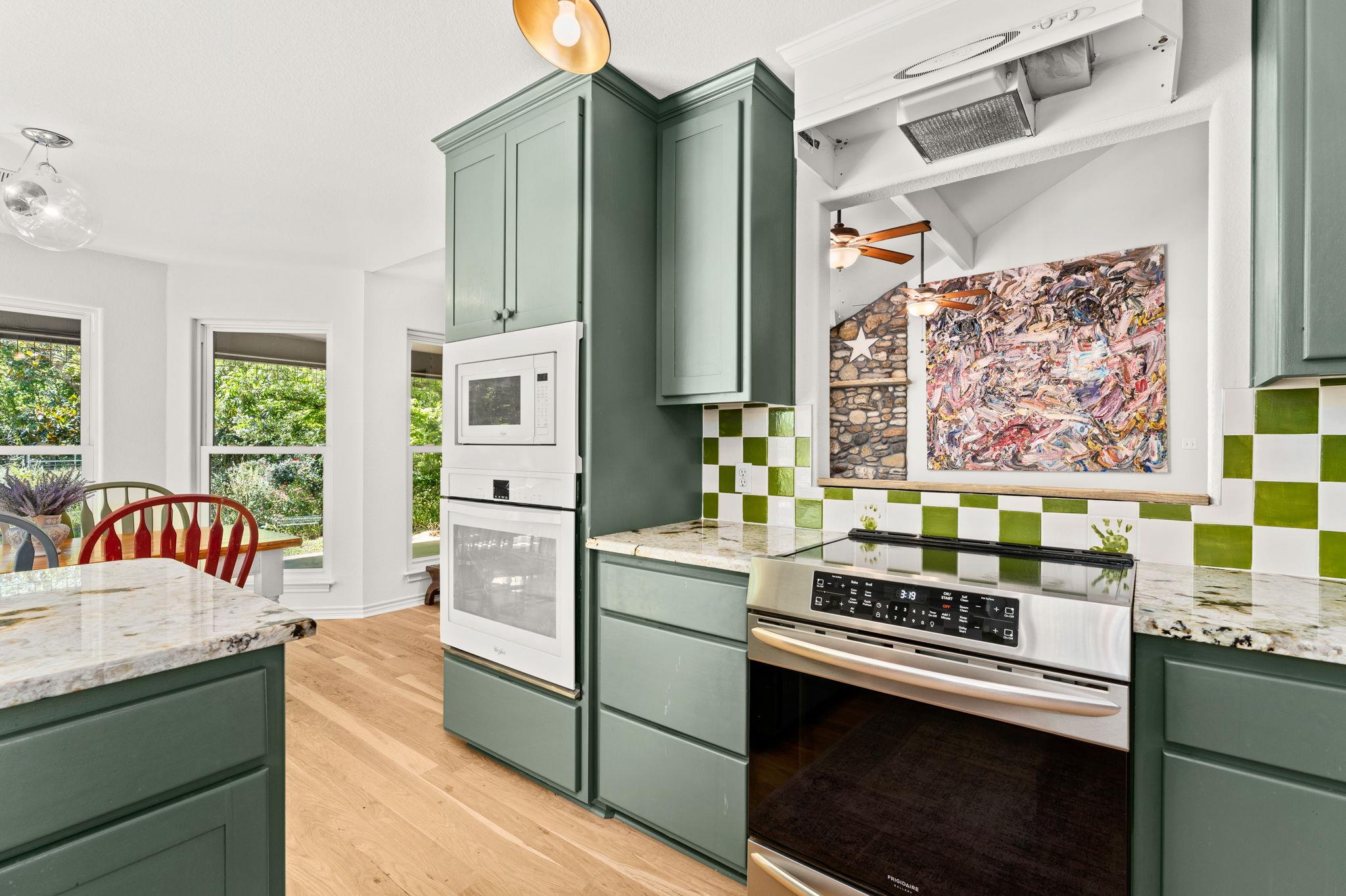 Spicewood, Texas, 78669, United States, 4 Bedrooms Bedrooms, ,3 BathroomsBathrooms,Residential,Active,1987243