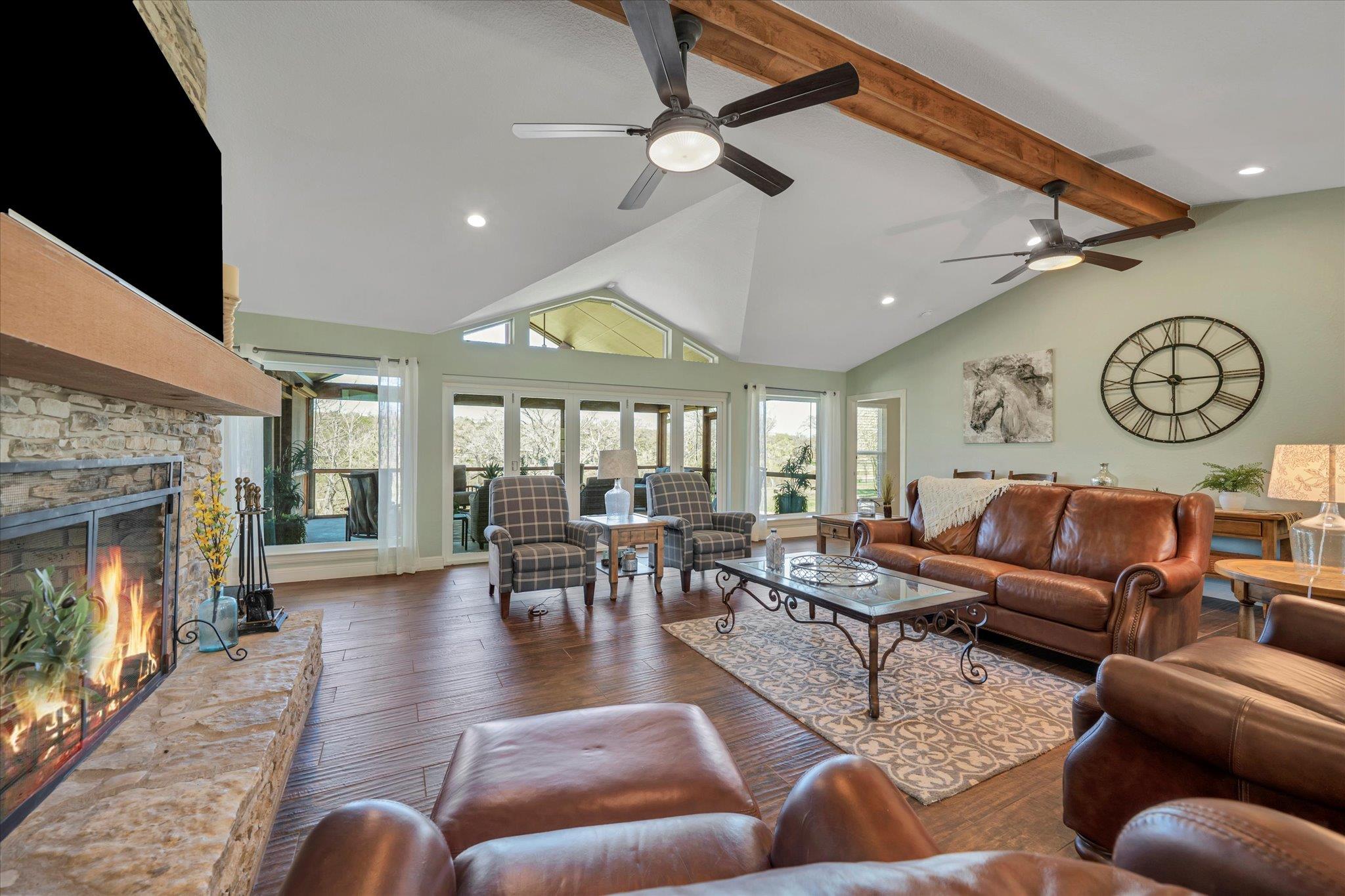 Wimberley, Texas, 78676, United States, 4 Bedrooms Bedrooms, ,4 BathroomsBathrooms,Residential,Active,1959958