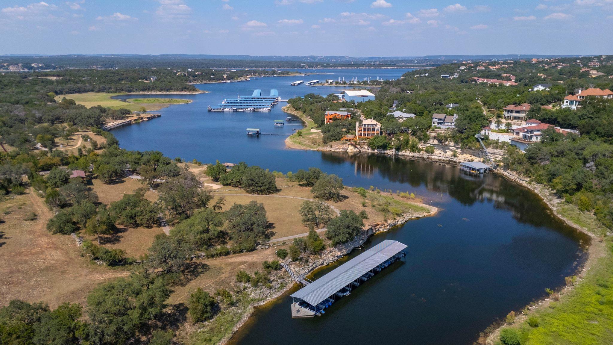 Lakeway, Texas, 78734, United States, 4 Bedrooms Bedrooms, ,3 BathroomsBathrooms,Residential,Active,1945096