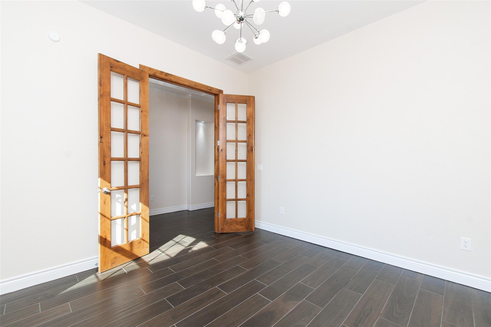 Georgetown, Texas, 78626, United States, ,3 BathroomsBathrooms,Residential,Active,1701682