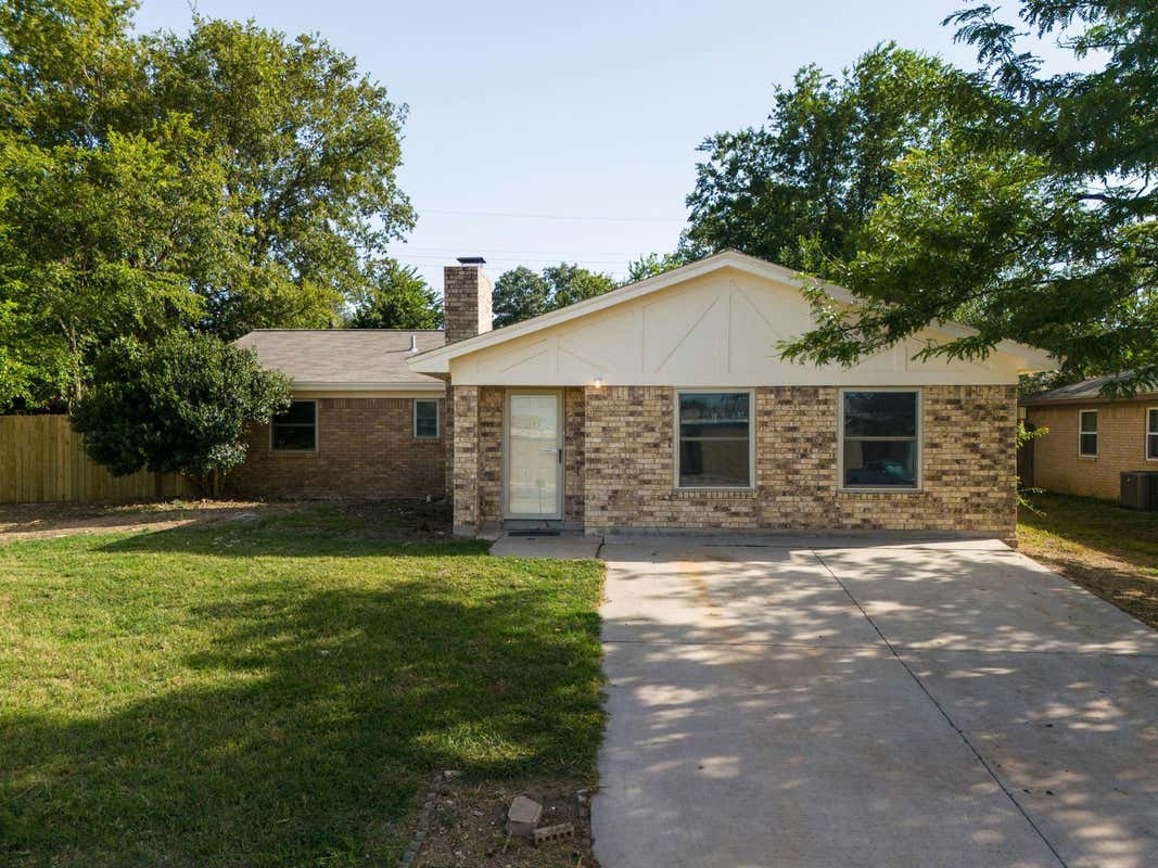 1210 CUMMINGS AVE, COPPERAS COVE, TX 76522, photo 1 of 37