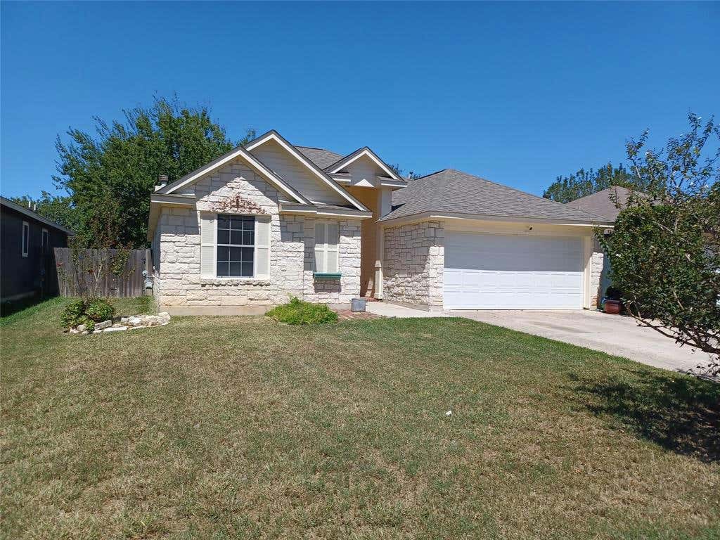 217 SUNSHADOW DR, LOCKHART, TX 78644, photo 1 of 29