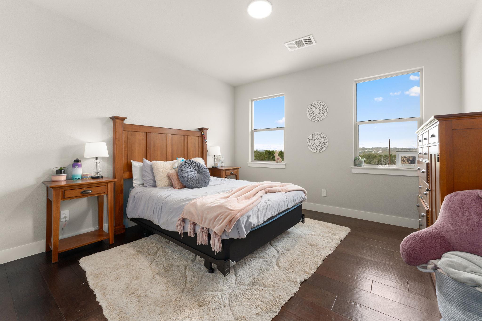 Spicewood, Texas, 78669, United States, 5 Bedrooms Bedrooms, ,6 BathroomsBathrooms,Residential,Active,2007979