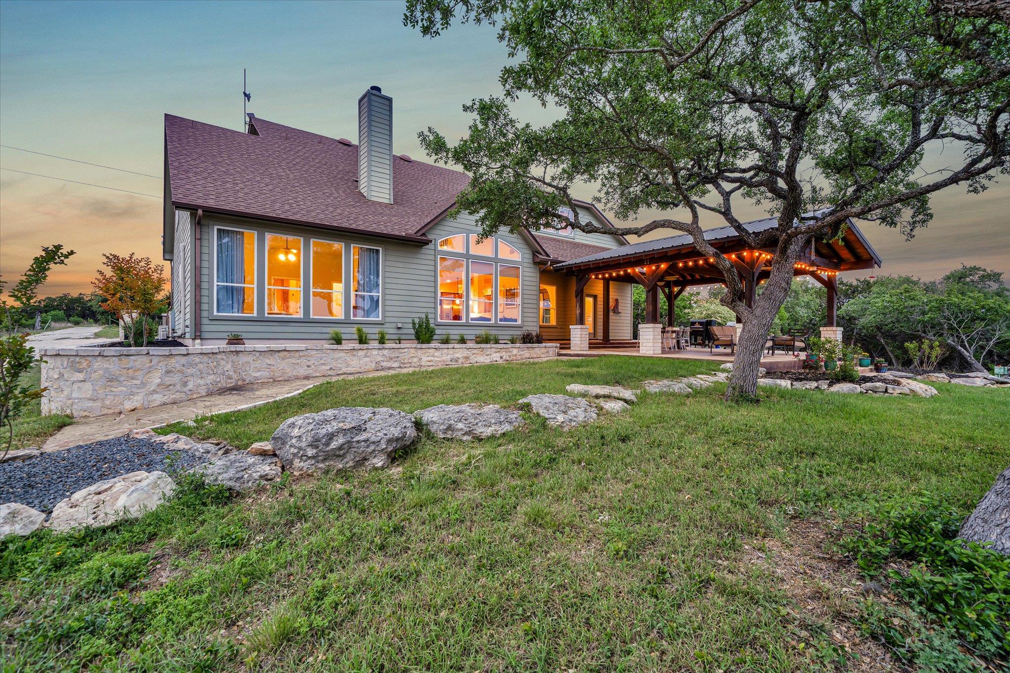 Wimberley, Texas, 78676, United States, ,4 BathroomsBathrooms,Residential,Active,1781812