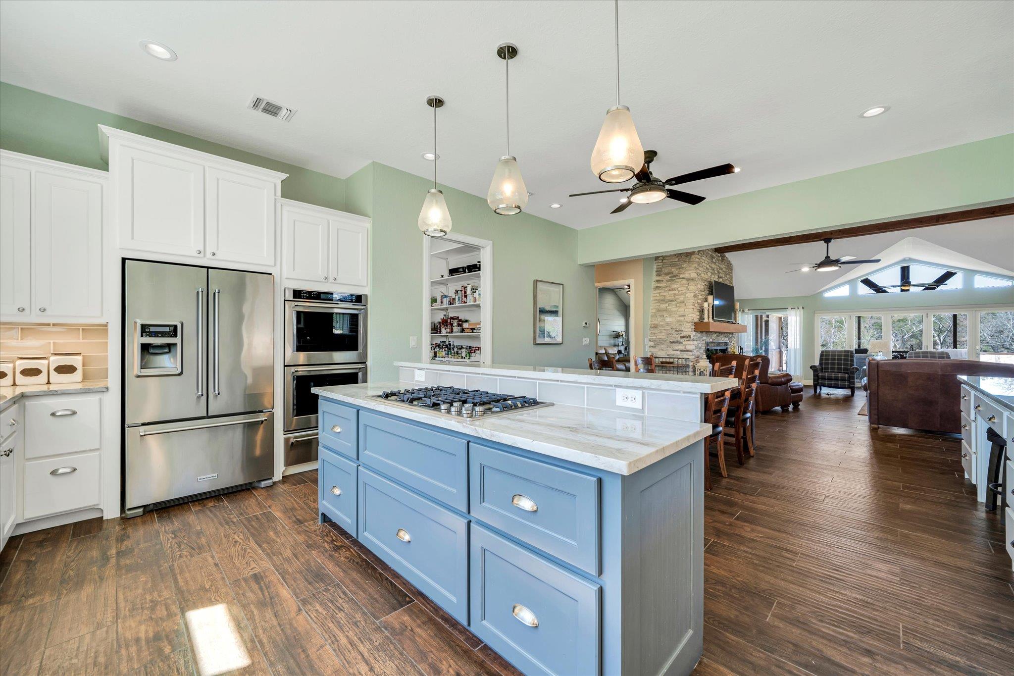 Wimberley, Texas, 78676, United States, 4 Bedrooms Bedrooms, ,4 BathroomsBathrooms,Residential,Active,1959958