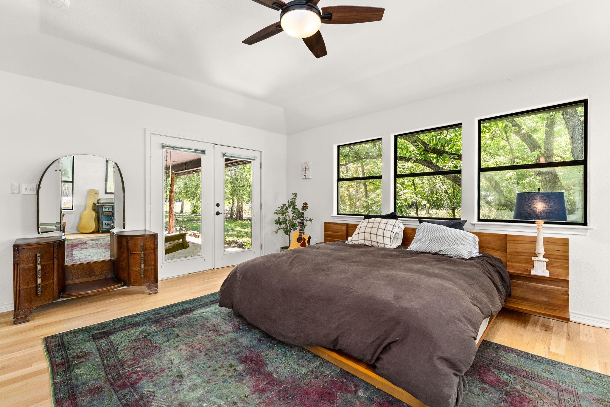 Spicewood, Texas, 78669, United States, 4 Bedrooms Bedrooms, ,3 BathroomsBathrooms,Residential,Active,1987243