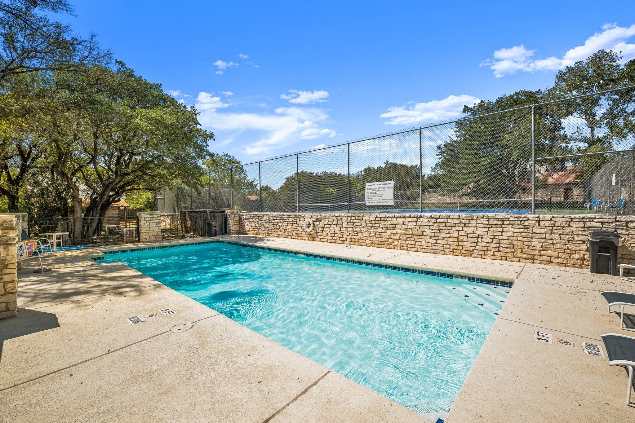 Lakeway, Texas, 78734, United States, 4 Bedrooms Bedrooms, ,3 BathroomsBathrooms,Residential,Active,1945096