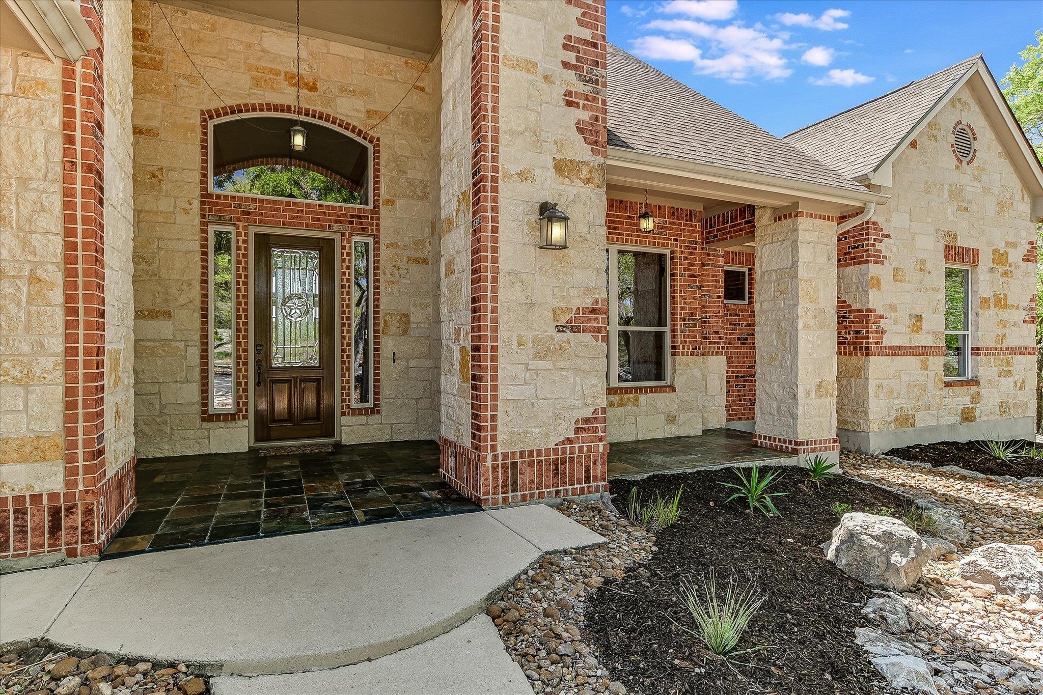 Canyon Lake, Texas, 78133, United States, 4 Bedrooms Bedrooms, ,5 BathroomsBathrooms,Residential,Active,1765078