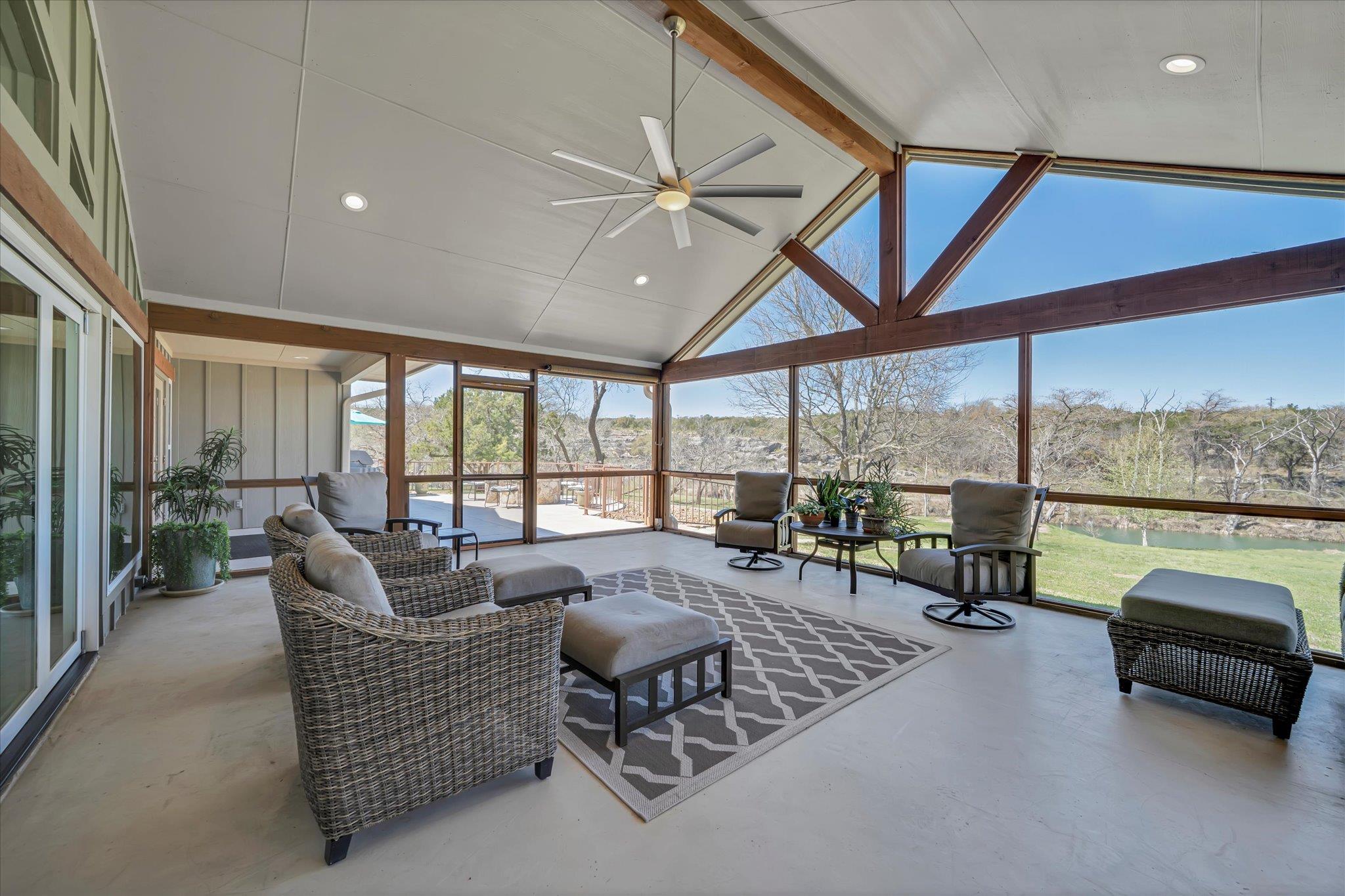 Wimberley, Texas, 78676, United States, 4 Bedrooms Bedrooms, ,4 BathroomsBathrooms,Residential,Active,1959958