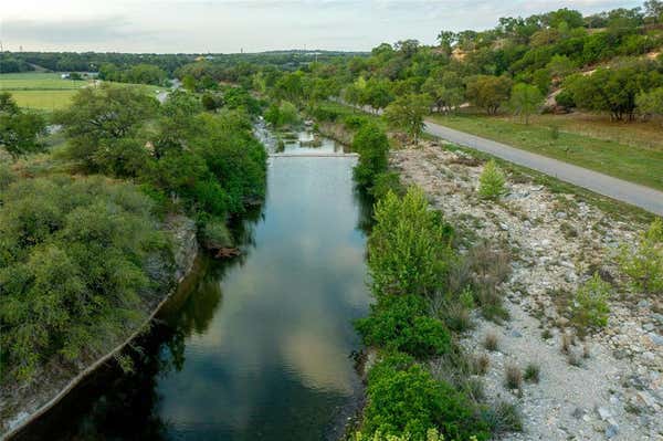 205 MT GAINOR RD, DRIPPING SPRINGS, TX 78620, photo 4 of 36