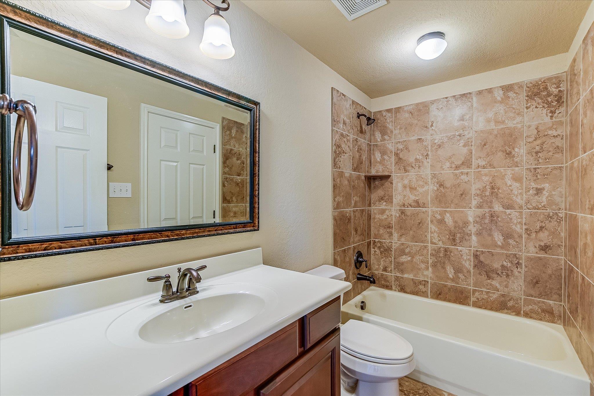 Canyon Lake, Texas, 78133, United States, 4 Bedrooms Bedrooms, ,5 BathroomsBathrooms,Residential,Active,1764939