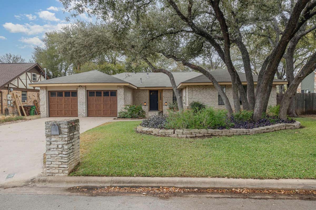 119 BONWOOD DR, ROUND ROCK, TX 78681, photo 1 of 26