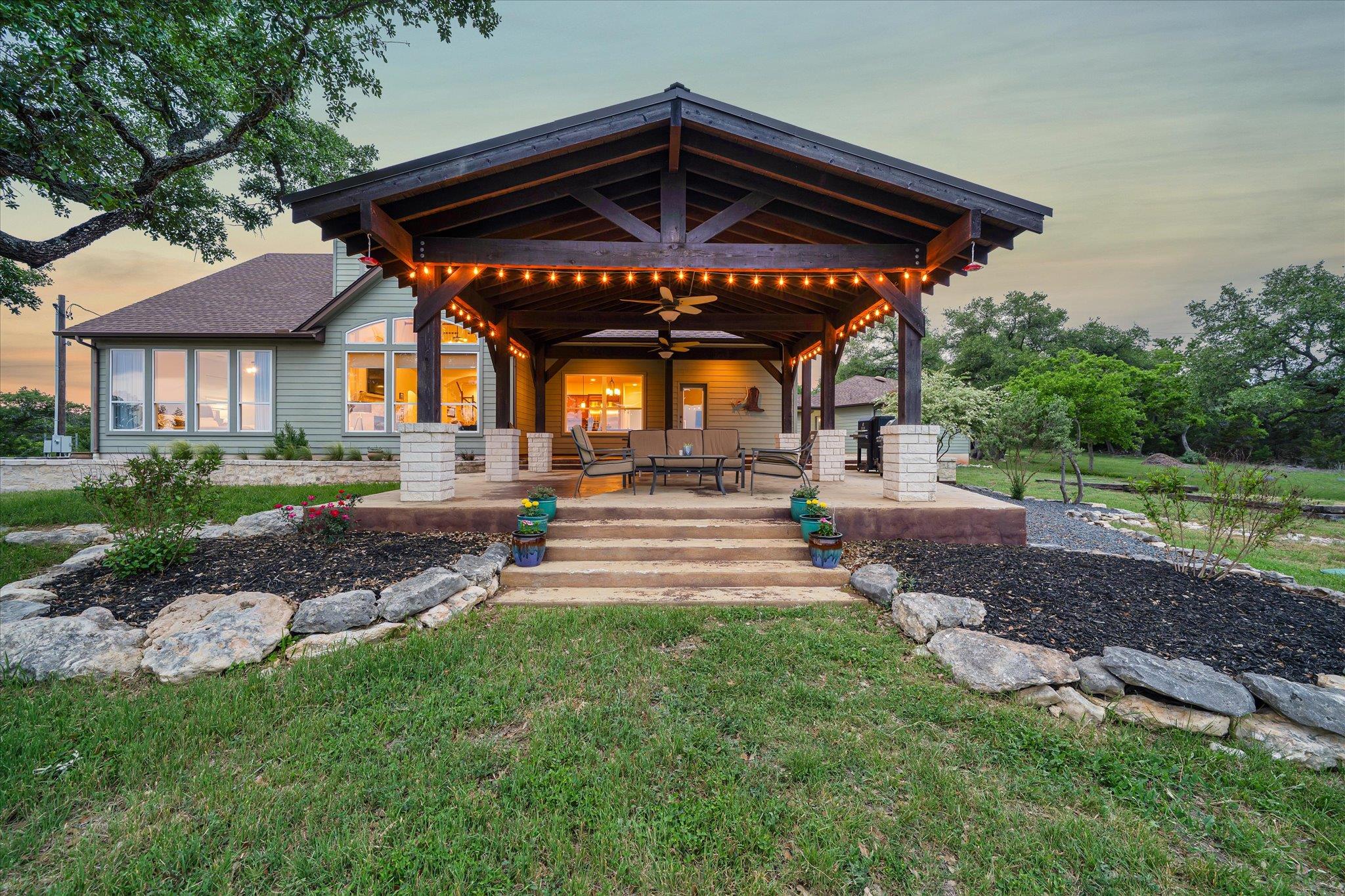 Wimberley, Texas, 78676, United States, ,4 BathroomsBathrooms,Residential,Active,1781812